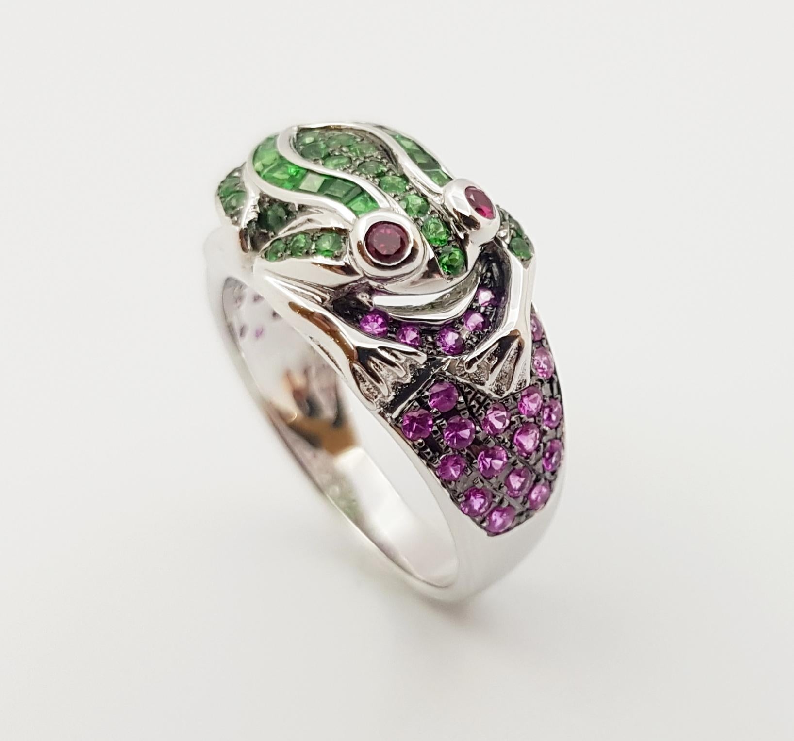 Tsavorite, Pink Sapphire and Ruby Frog Ring Set in 18 Karat White Gold Settings For Sale 3