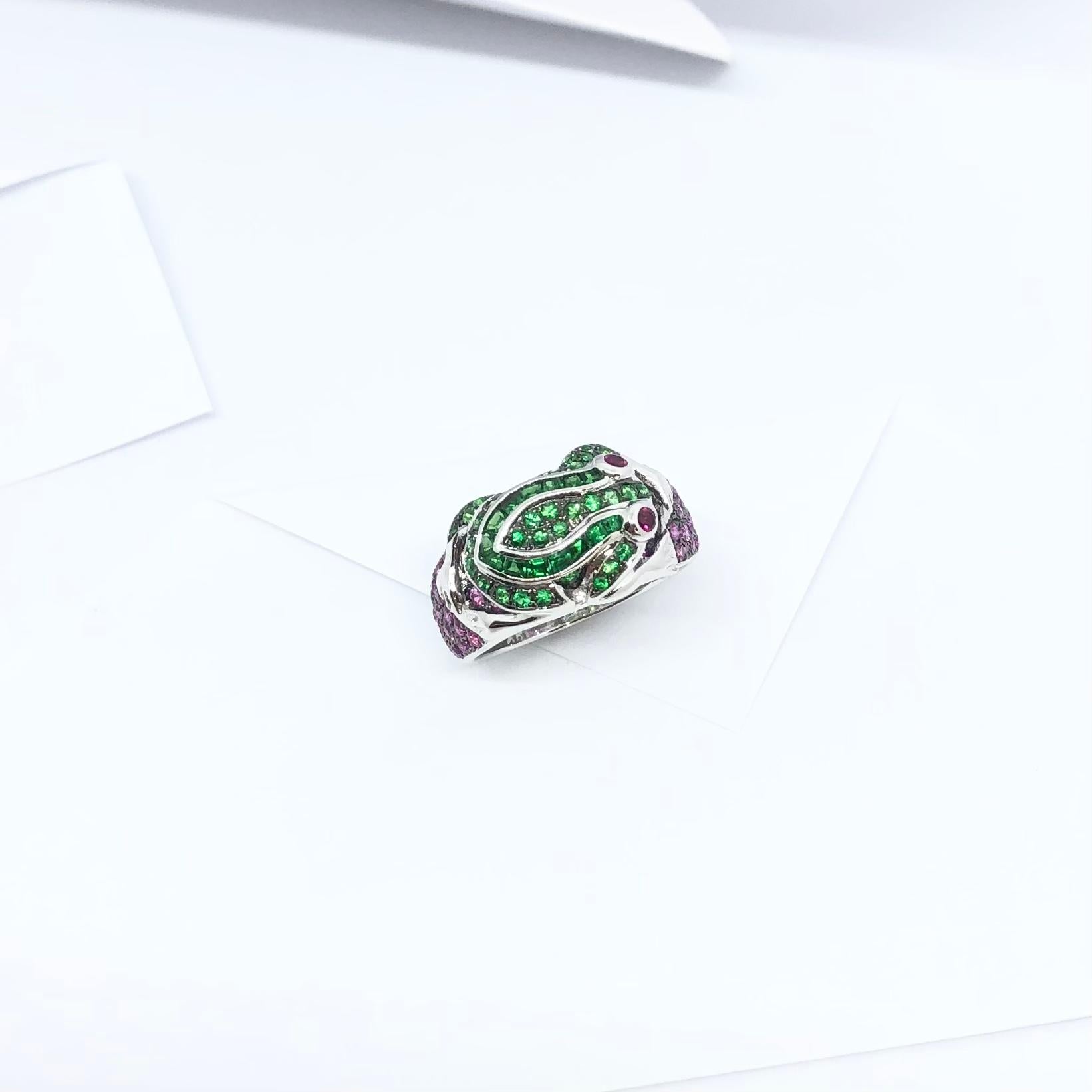 Tsavorite, Pink Sapphire and Ruby Frog Ring Set in 18 Karat White Gold Settings For Sale 8