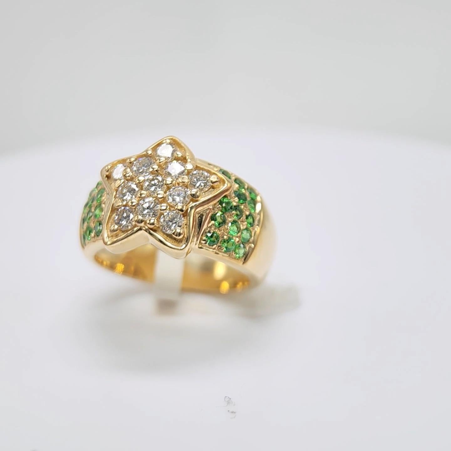 Women's Tsavorite Ring 14 Karat Yellow Gold and Diamonds For Sale