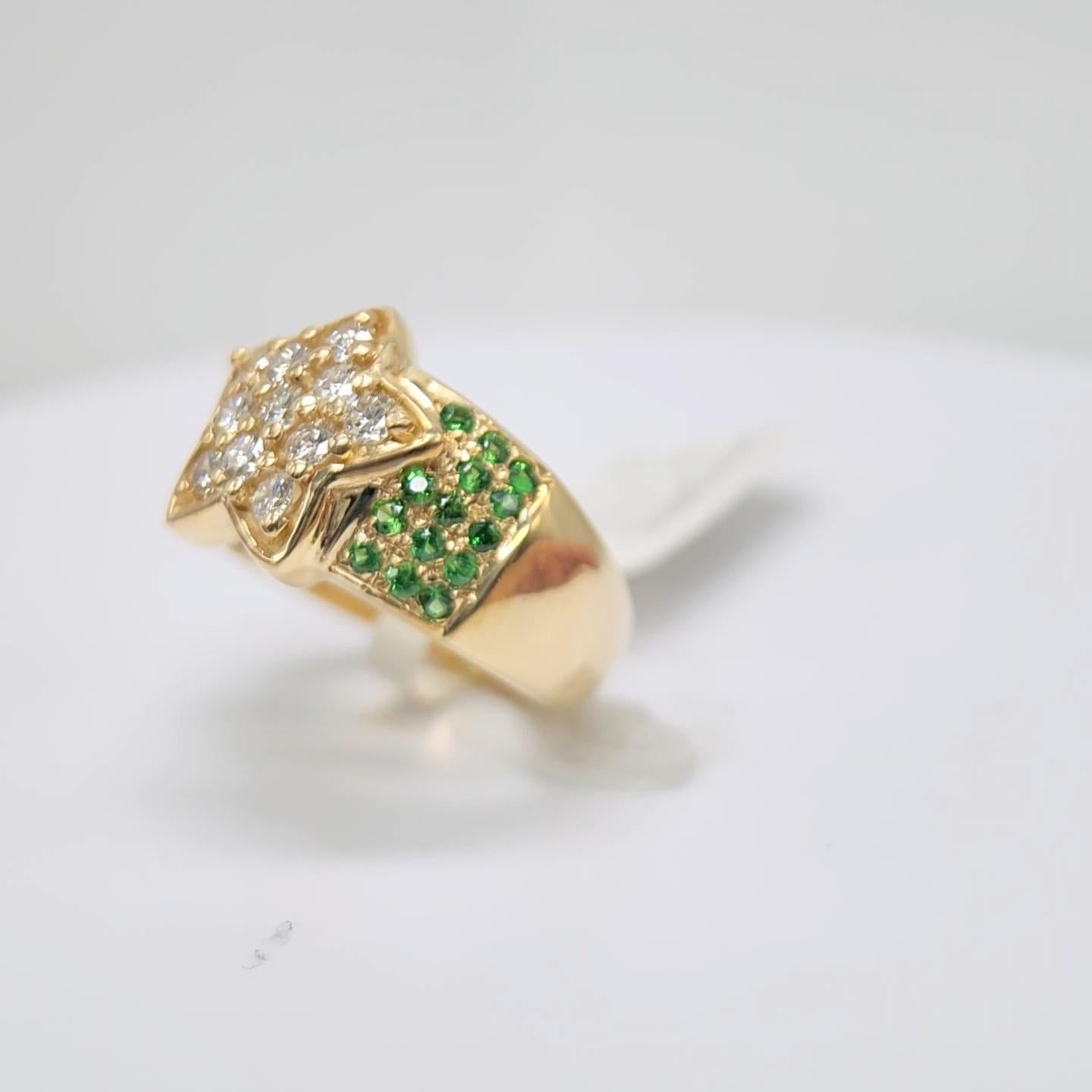 Tsavorite Ring 14 Karat Yellow Gold and Diamonds For Sale 1