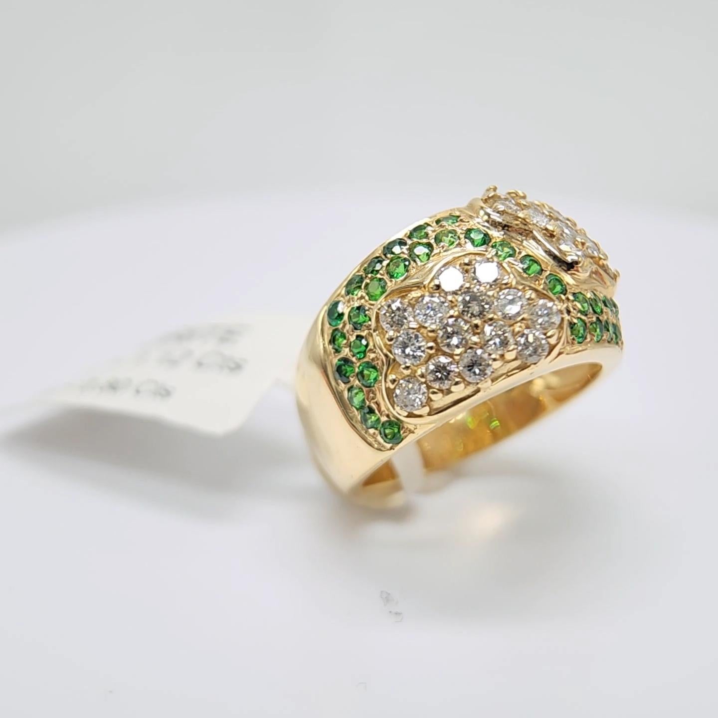 Tsavorit-Ring aus 14 Karat Gelbgold und Diamanten im Angebot 1