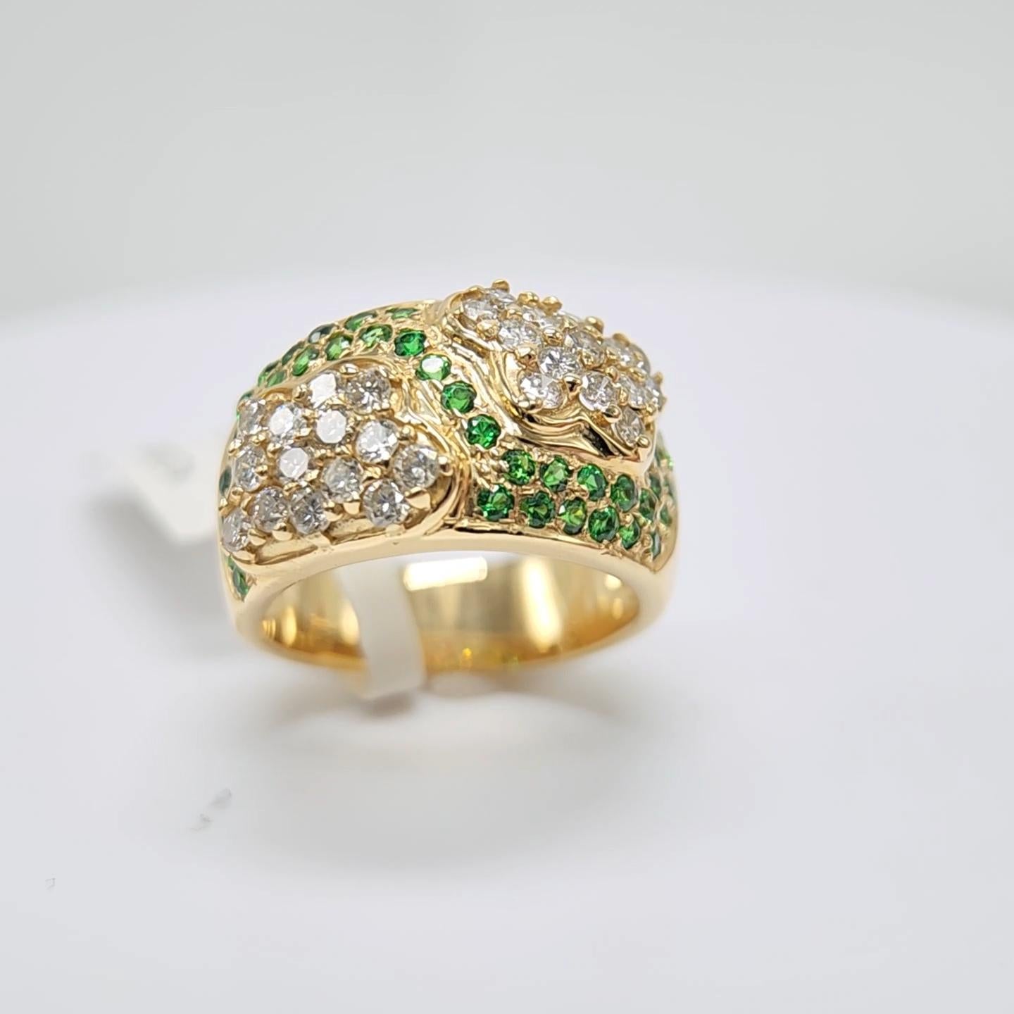 Tsavorit-Ring aus 14 Karat Gelbgold und Diamanten im Angebot 3