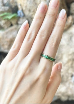 Tsavorite Ring set in 18K Gold Settings