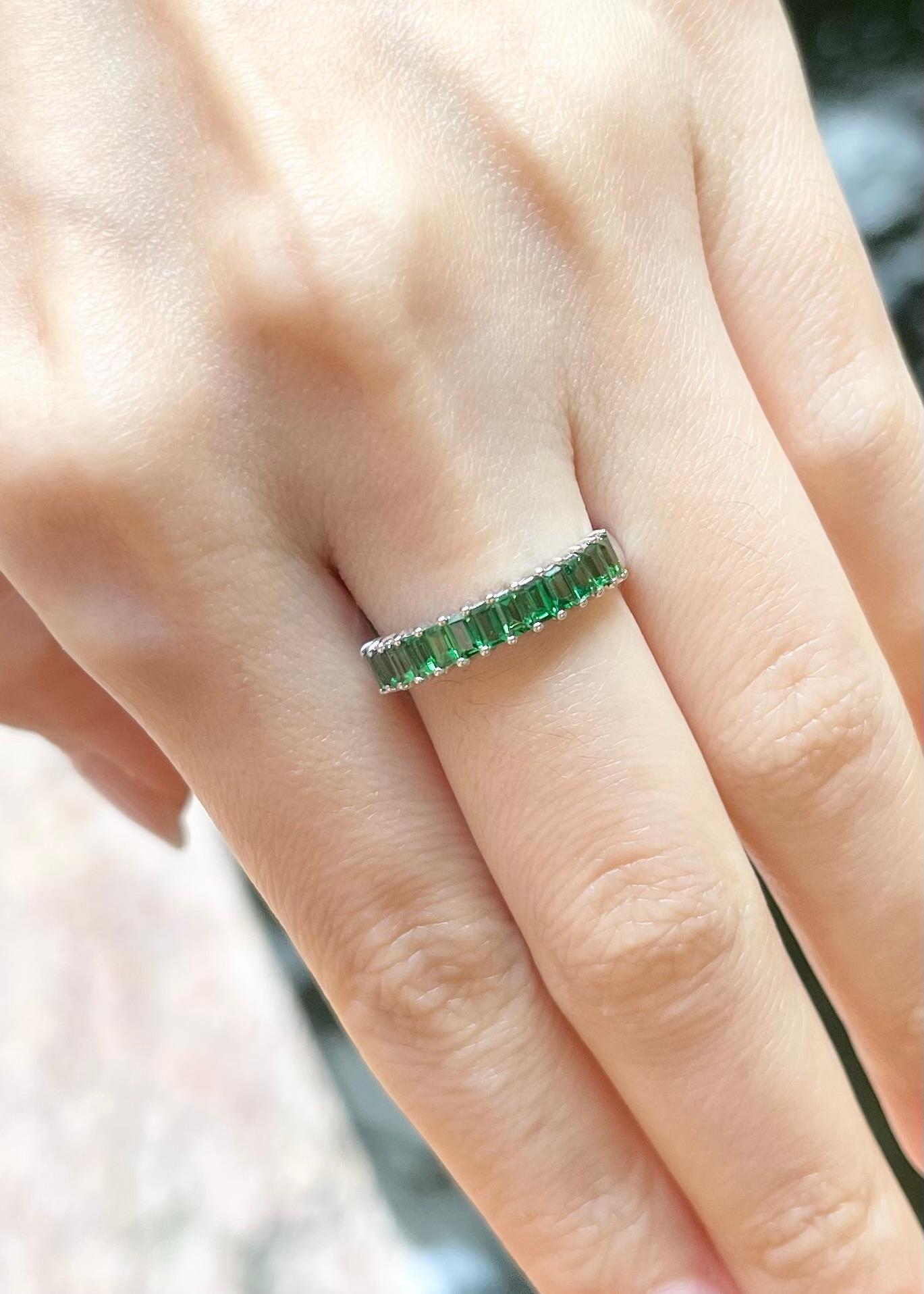 Emerald Cut Tsavorite Ring set in 18K White Gold Settings For Sale