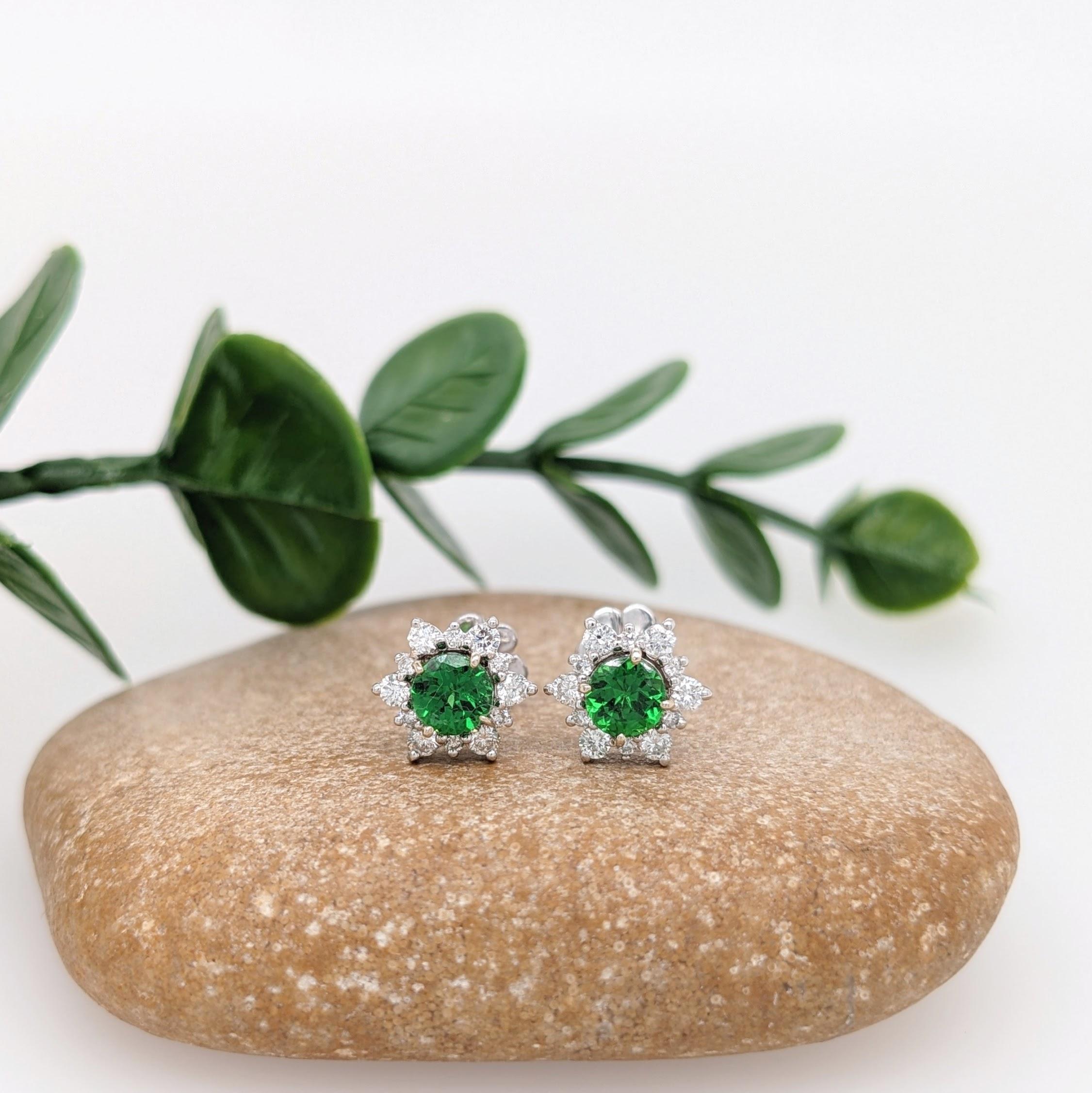 Moderno Tsavorite Stud Earrings with Natural Diamond Accents: Solid 14k White Gold, 4mm in vendita
