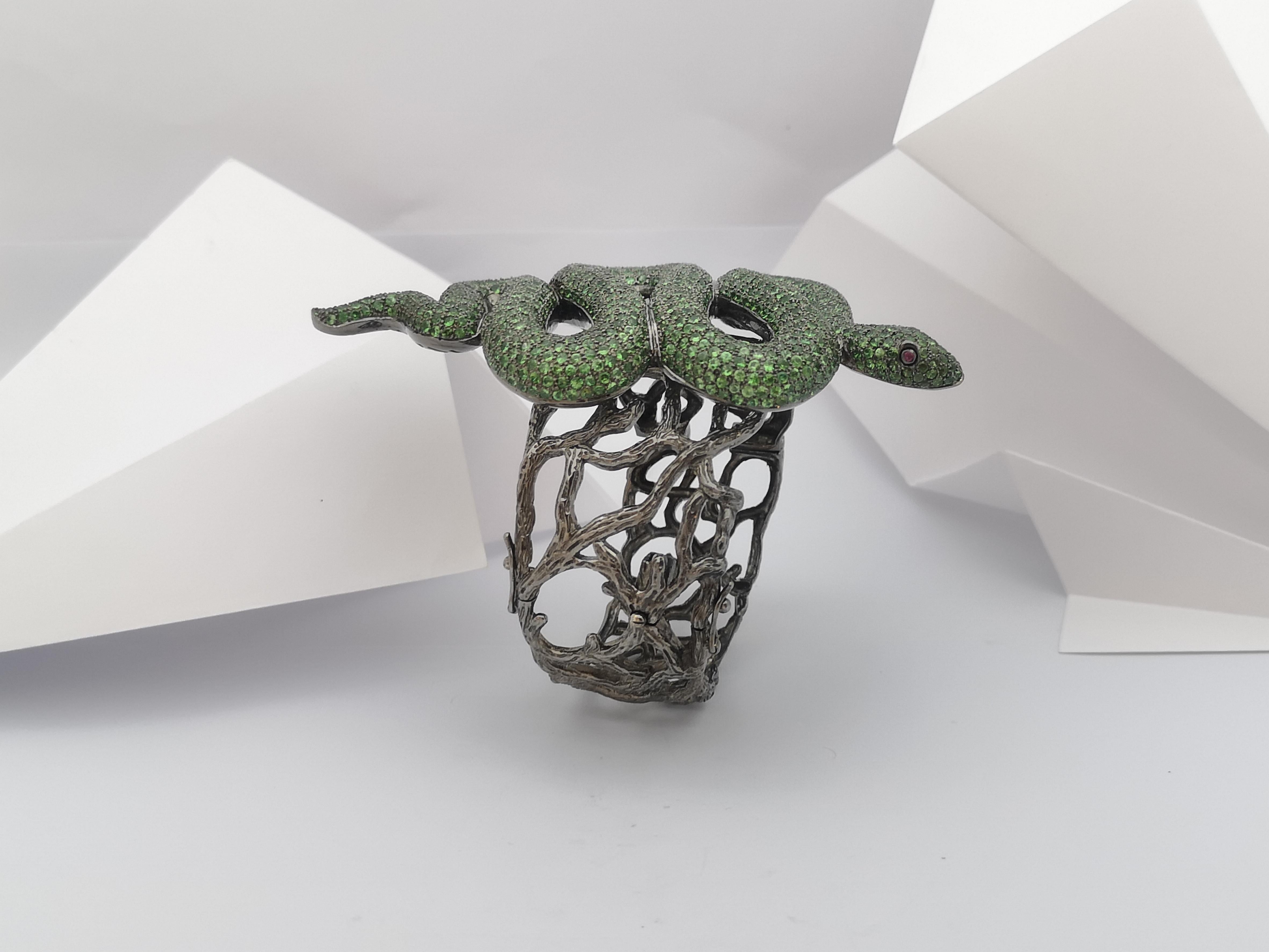 Tsavorite with Cabochon Ruby Snake Bangle set in Silver Settings For Sale 4