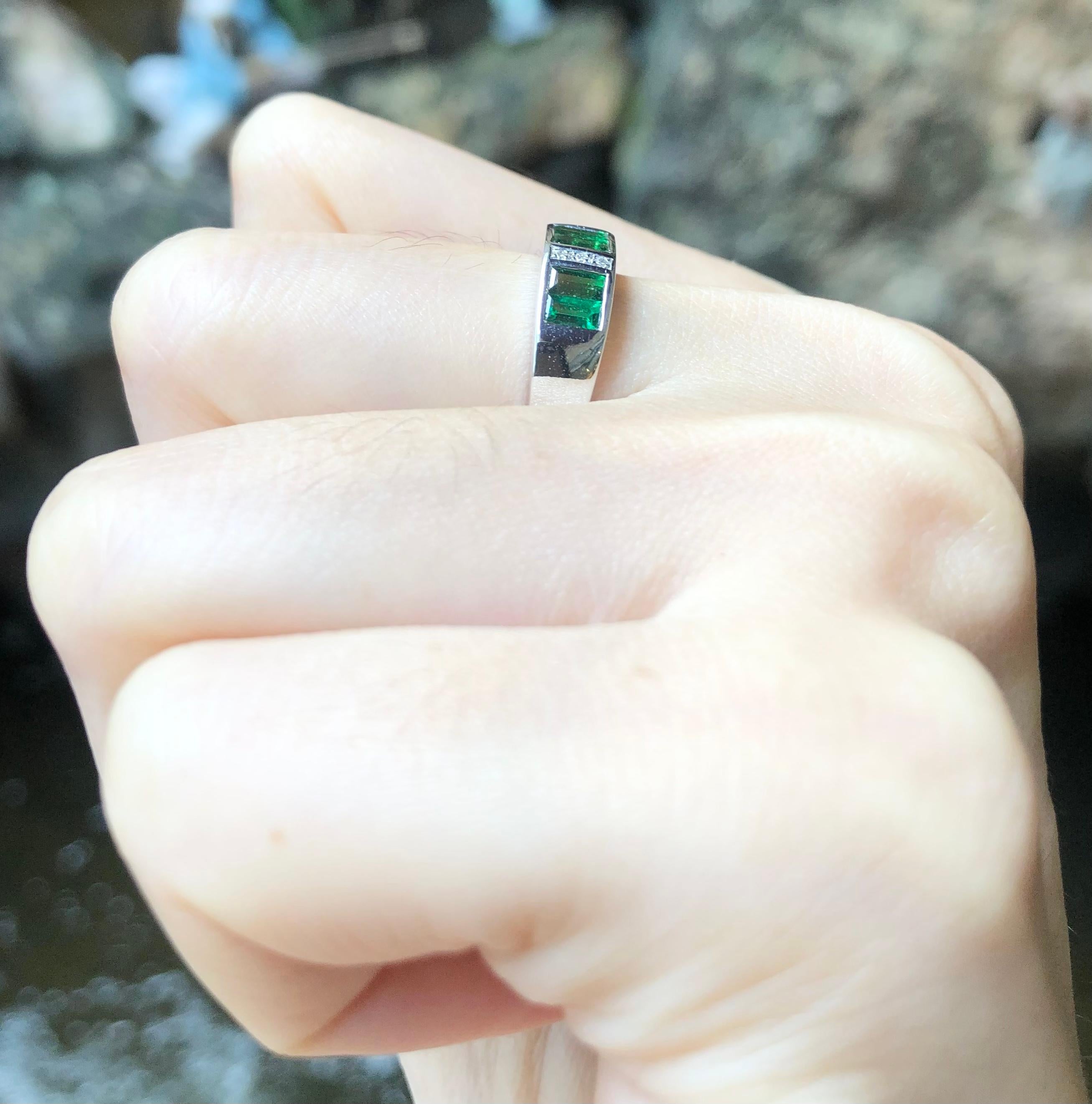 Baguette Cut Tsavorite with Diamond Ring set in 18 Karat White Gold Settings For Sale