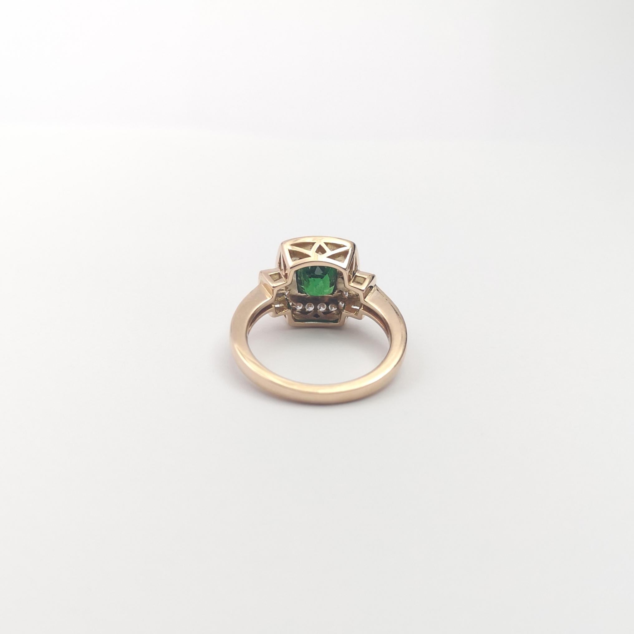Anello con tsavorite e diamanti incastonati in oro rosa 18 carati in vendita 3