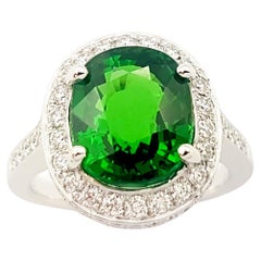 Tsavorite with Diamond Ring set in Platinum 950 Settings