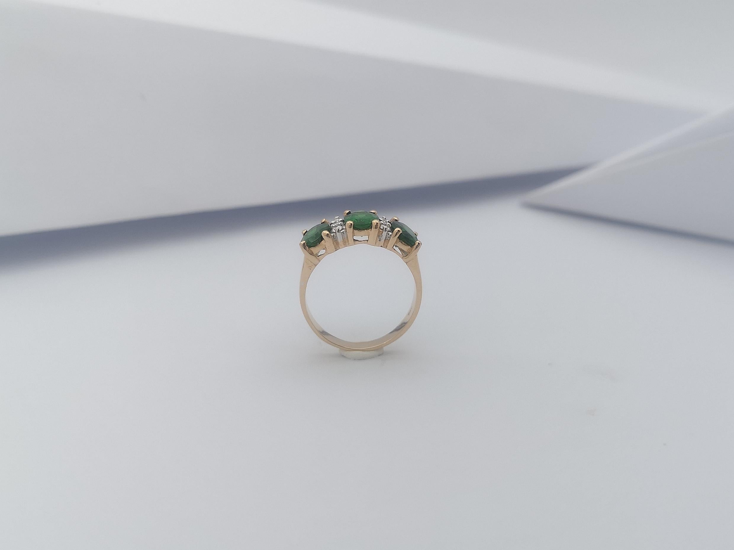 Tsavorite with Diamond Ring Set in 18 Karat Rose Gold Settings For Sale 4