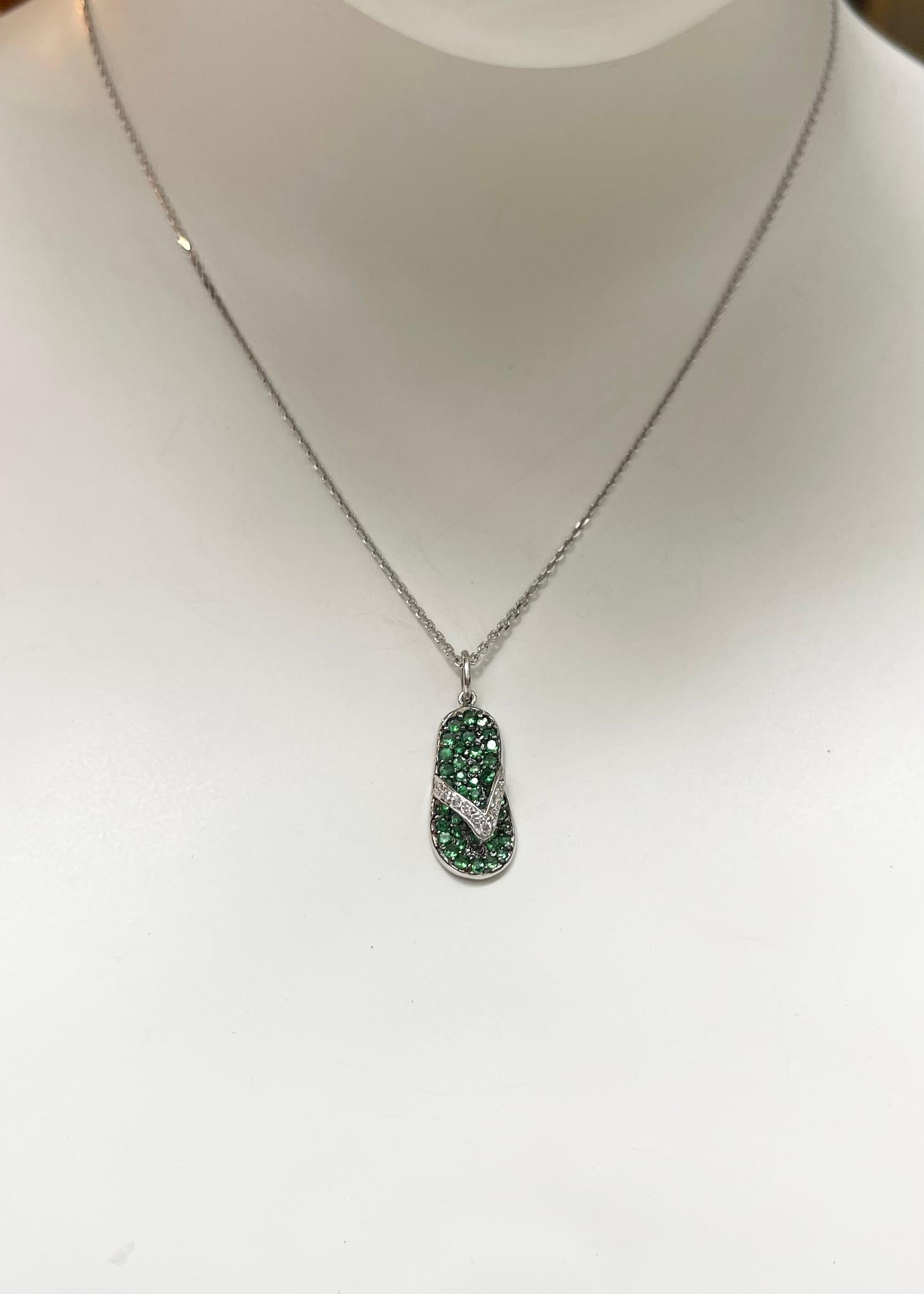Contemporain Pendentif Tsavorite avec diamant en or blanc 18K en vente