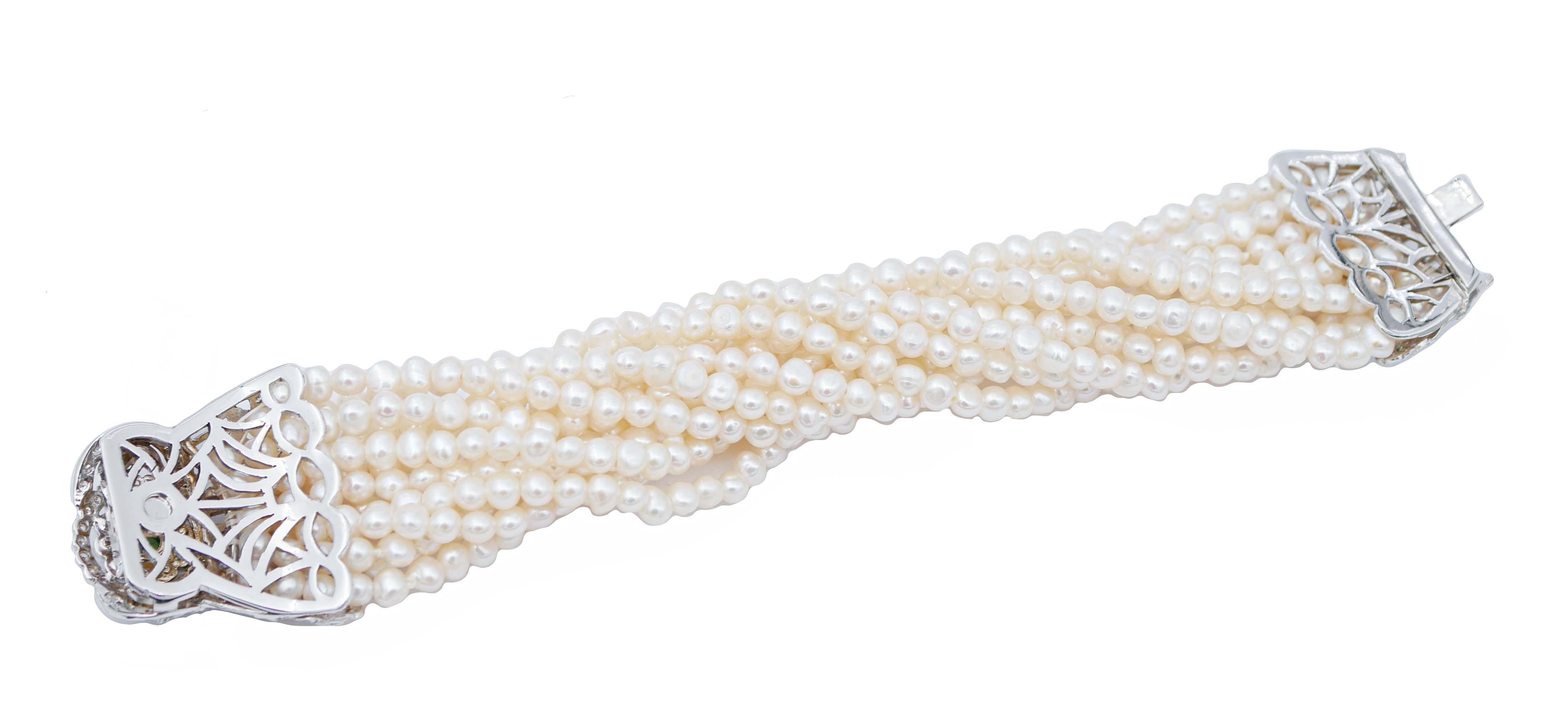 Retro Tsavorite, Pearls, Diamonds, 14 Karat White Gold Retrò Bracelet For Sale