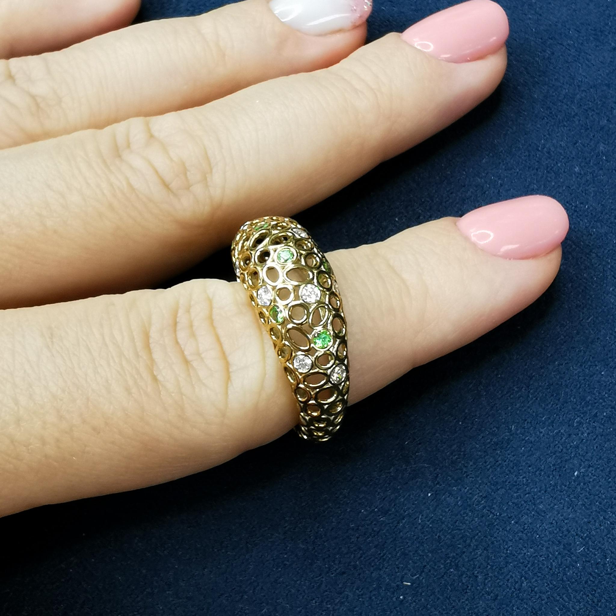 Tsavorites Diamonds 18 Karat Yellow Gold Bubble Ring For Sale 1