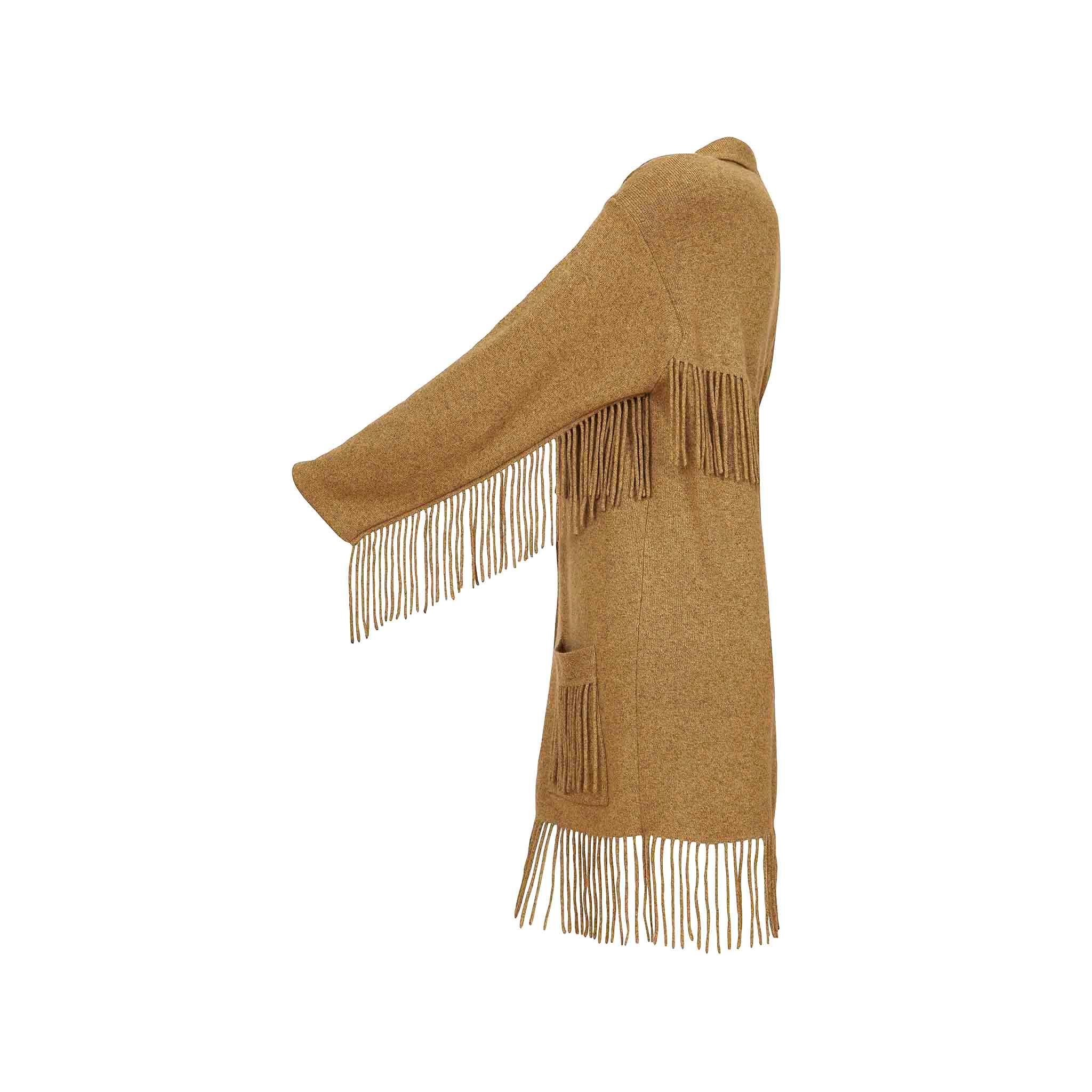 Product Details: TSE Cashmere Cardigan - Front & Back Tassel Detailing - x 2 Front Pockets
Label: TSE - Cashmere
Fabric Content: Pure Cashmere
Size: M - Fits UK 10 to 14
Bust: 40”
Waist: 41”
Hips: 42”
Side Seam Length: 19.5”
Condition: Good