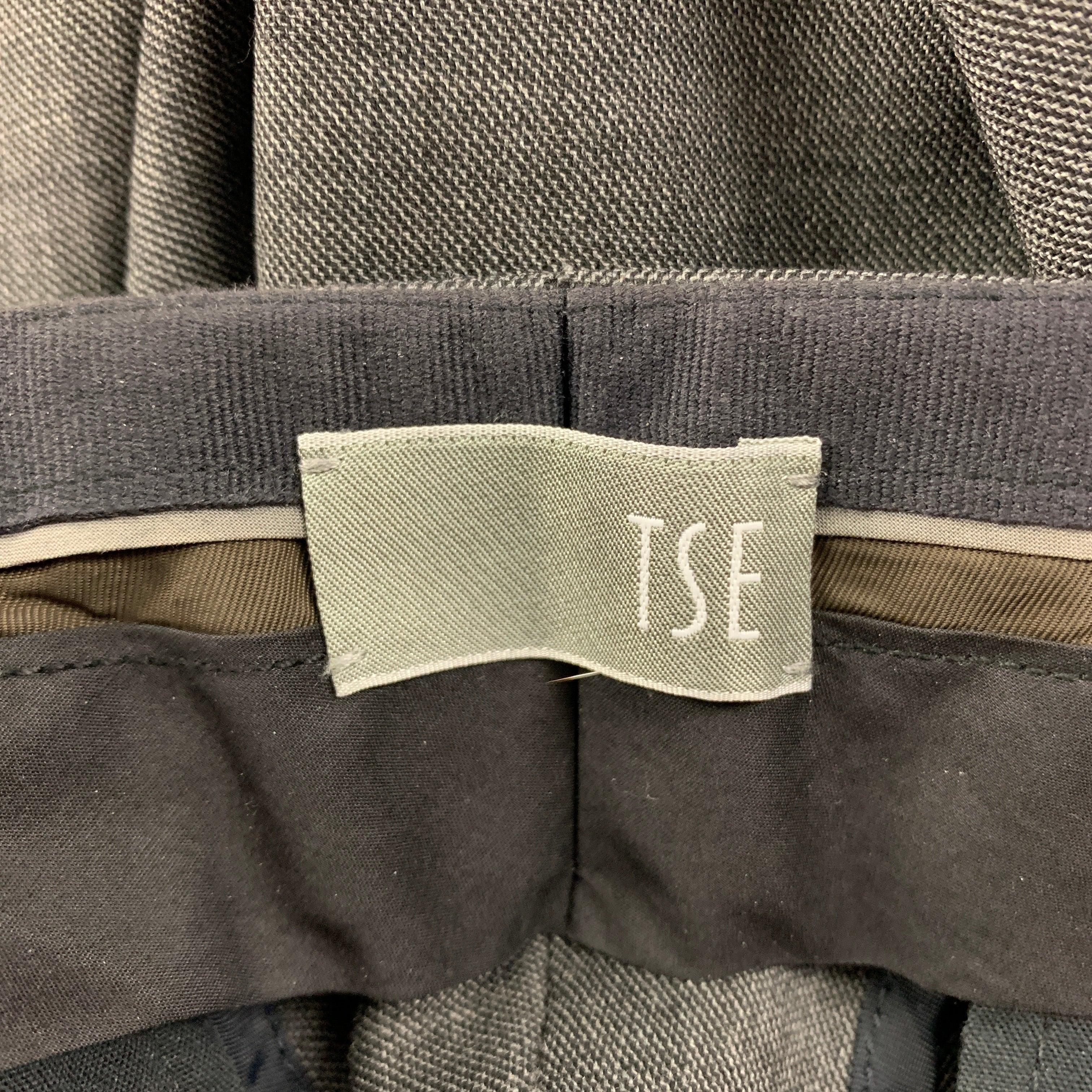 TSE Size 34 Grey Wool Flat Front Dress Pants In Good Condition In San Francisco, CA