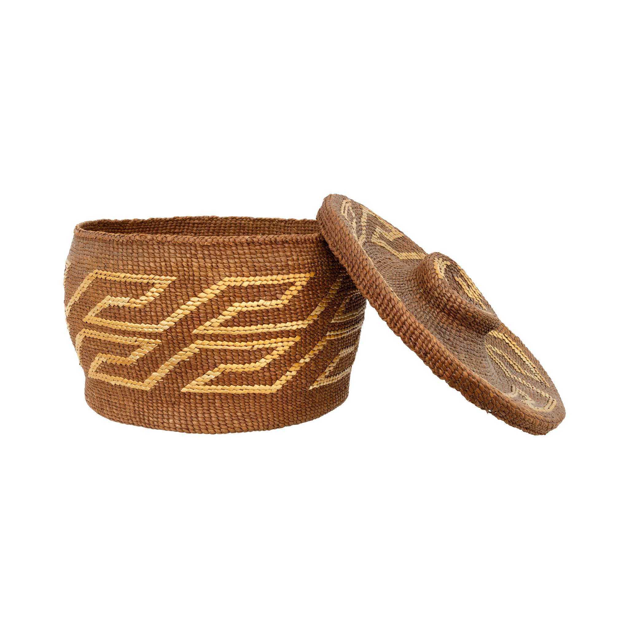 Hand-Woven Tsimshian Lidded Basket For Sale