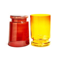 Tsjomoloenga Ruby Glass Side Table
