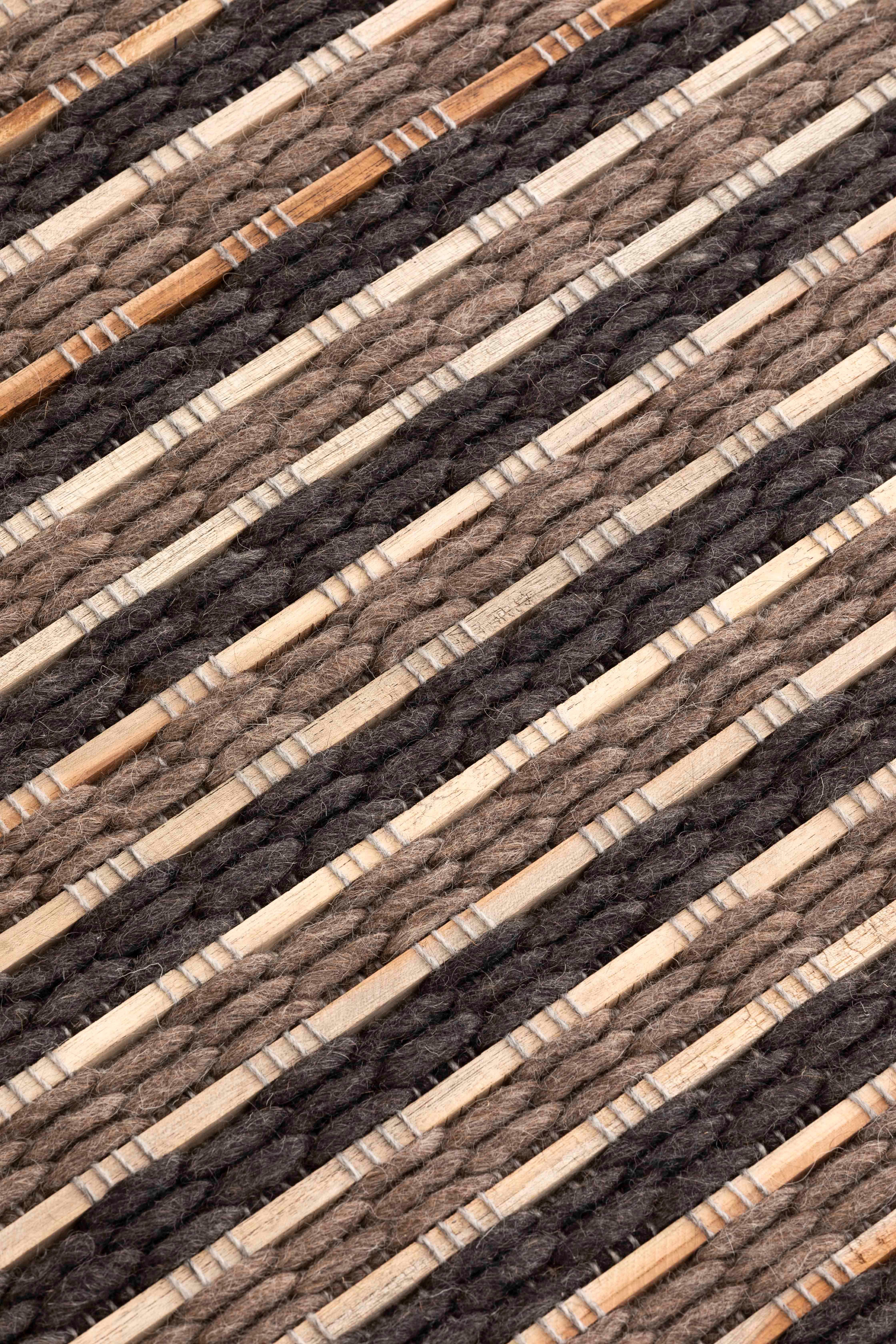 Post-Modern Tsuchi Brown Goz Rug by Gandia Blasco For Sale