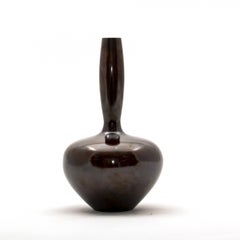 Tsuda Eijyu, an Elegant Japanese Patinated Bronze Vase