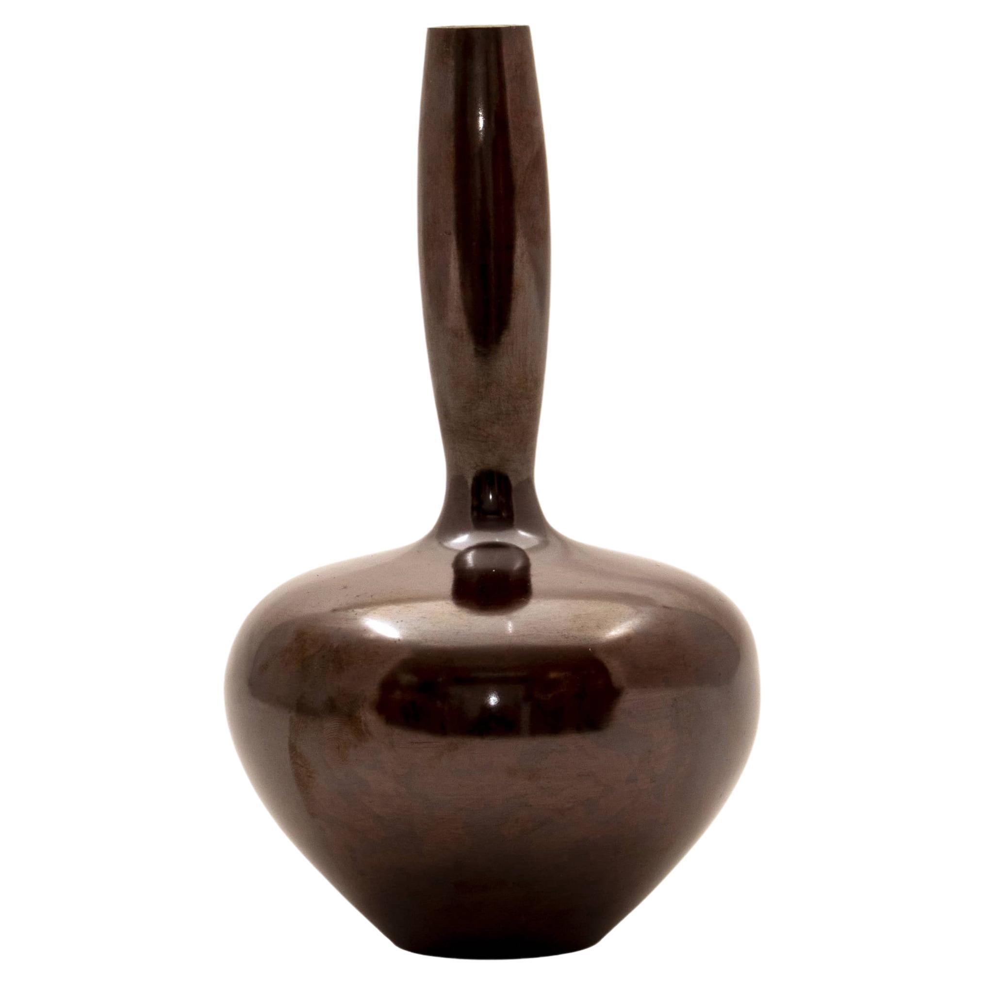 Tsuda Eijyu, an Elegant Japanese Patinated Bronze Vase For Sale