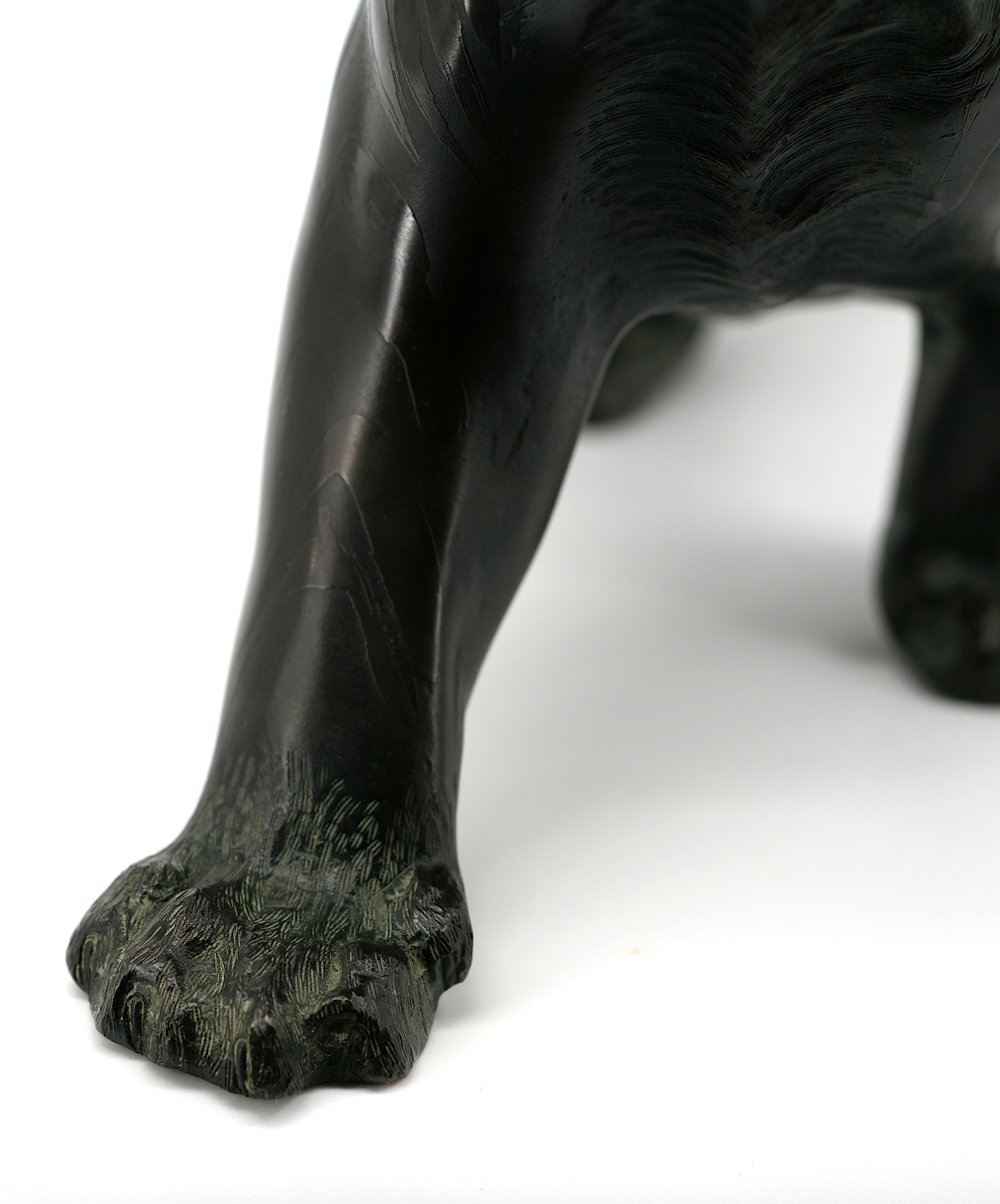 TSUNEMITSU Bronze Tiger With Terrifying Glass Eyes, Meiji, 1868-1912 For Sale 10