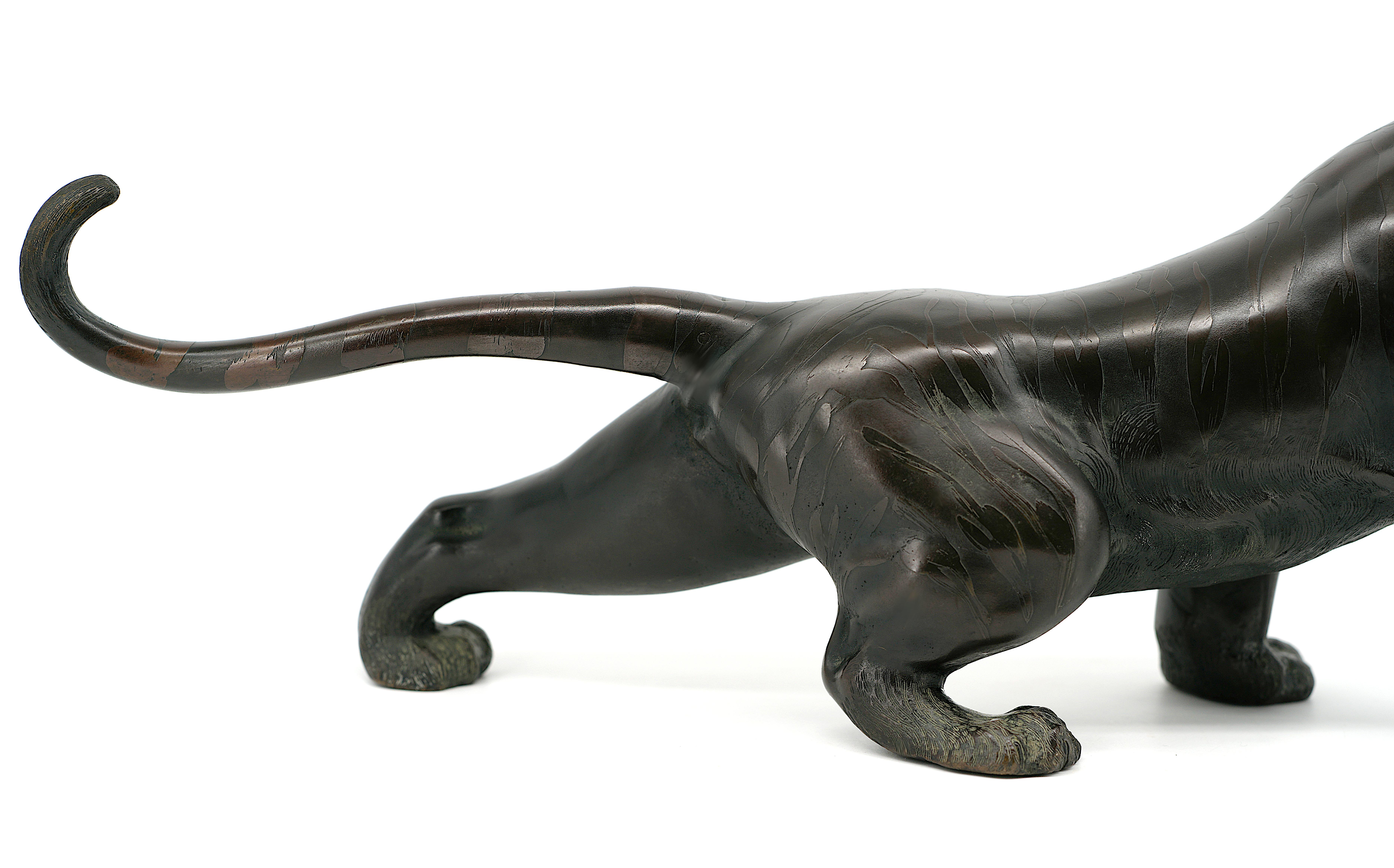 TSUNEMITSU Bronze Tiger With Terrifying Glass Eyes, Meiji, 1868-1912 For Sale 13