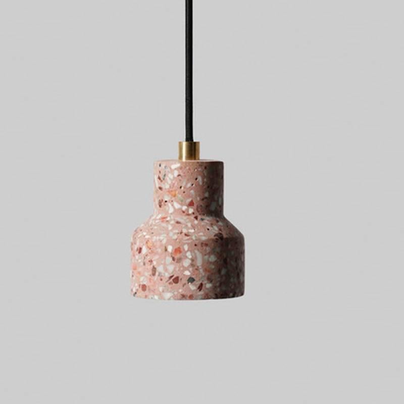 Industriale Lampada a sospensione TU, lampada a sospensione in cemento e terrazzo bianco in vendita