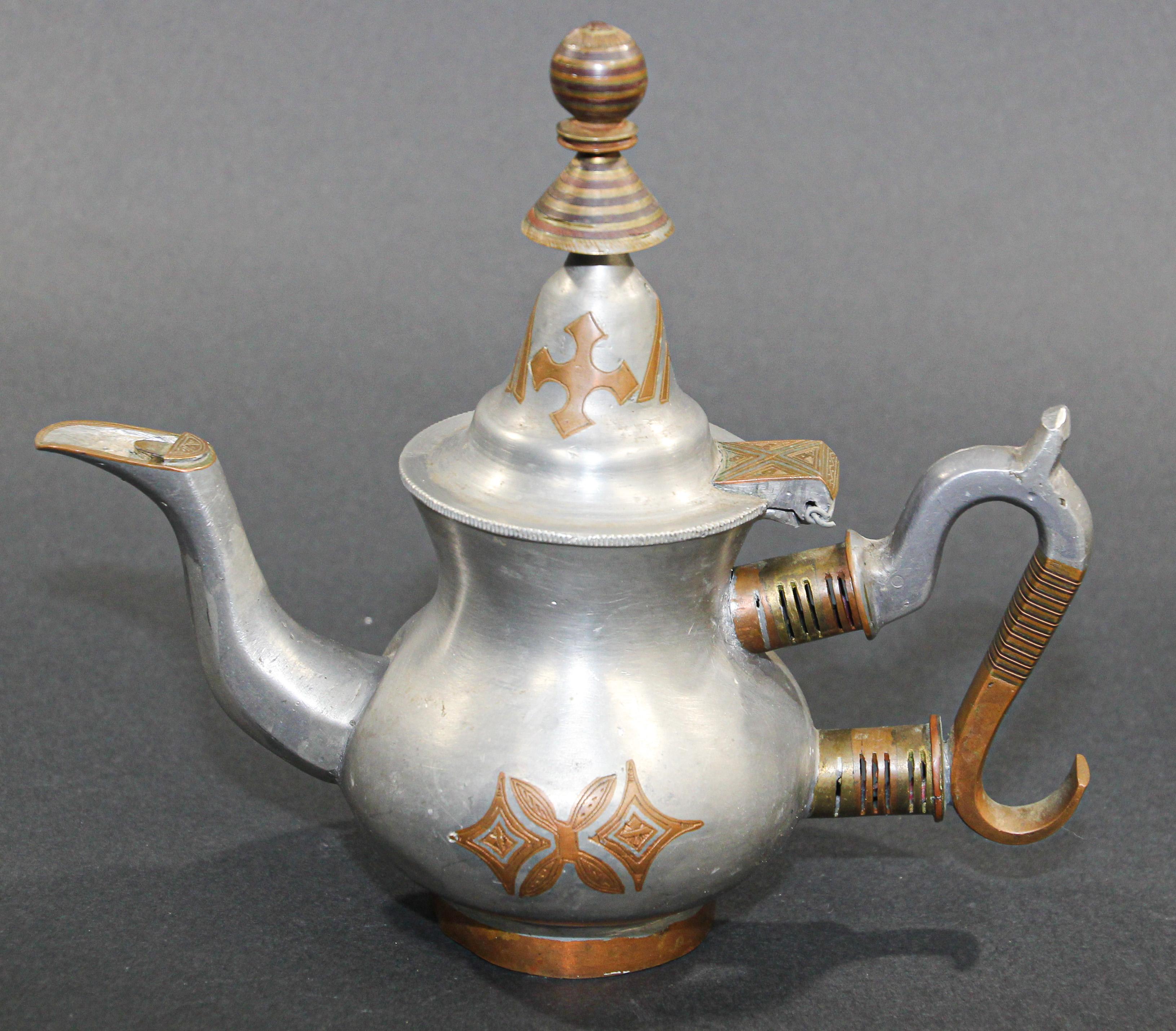 Tuareg African Pewter Tea Pot from Mauritania For Sale 6