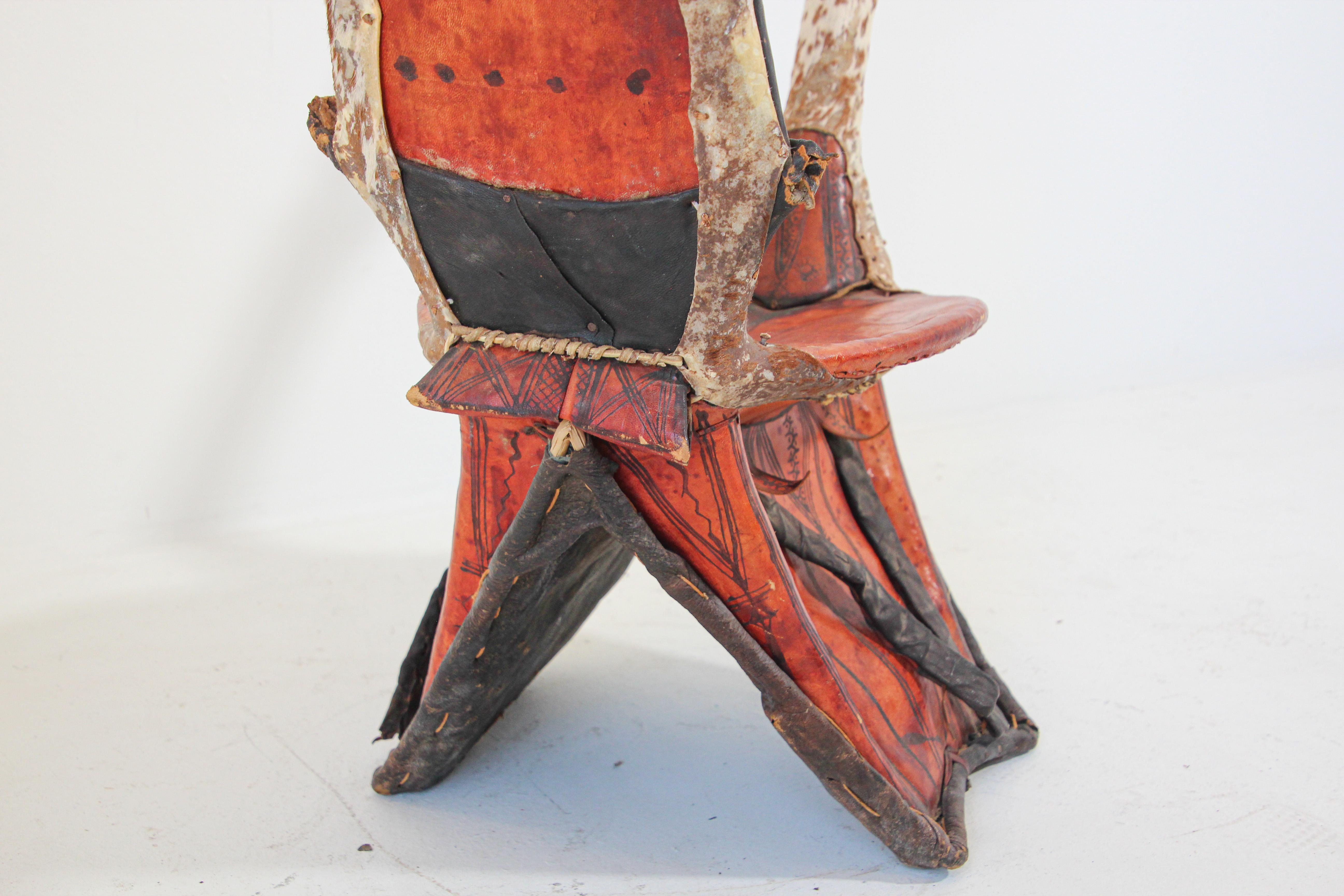 20th Century Tuareg Leather Camel Saddle from Niger Agadez Africa For Sale