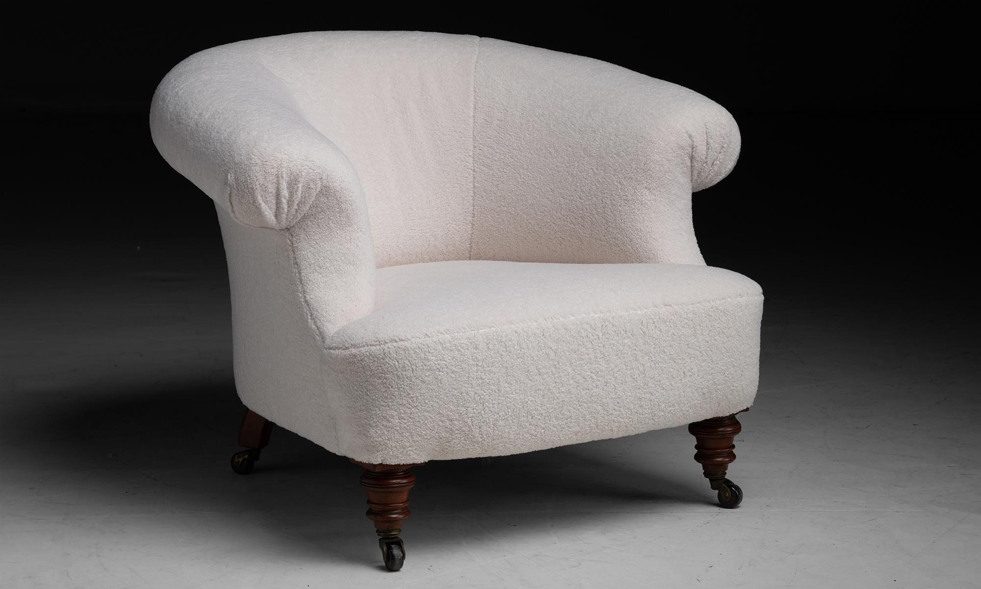Tub Chair in Boucle
England circa 1890
Antique frame recently upholstered in Robert Kime fabric
37”w x 33”d x 28”h x 14”seat