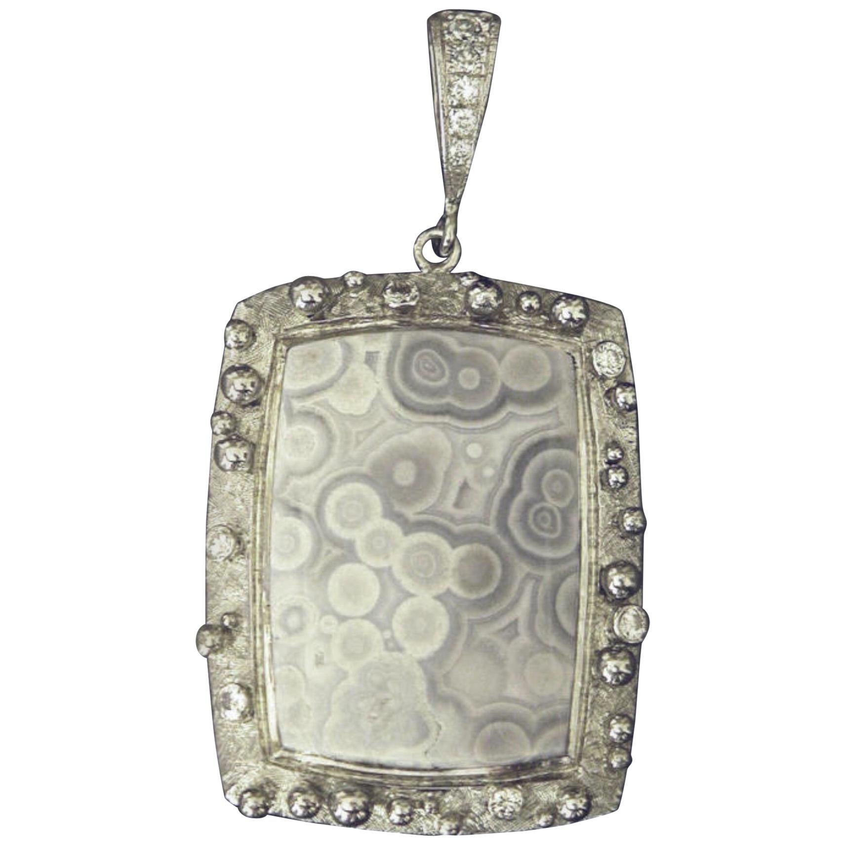 Tube Agate Pendant with .21 Carat Diamonds in 14 Karat White Gold For Sale