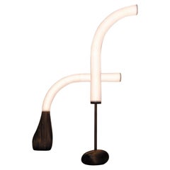 Röhren-Stehlampe 2 „Rücken horizontal“ von Objects of Common Interest