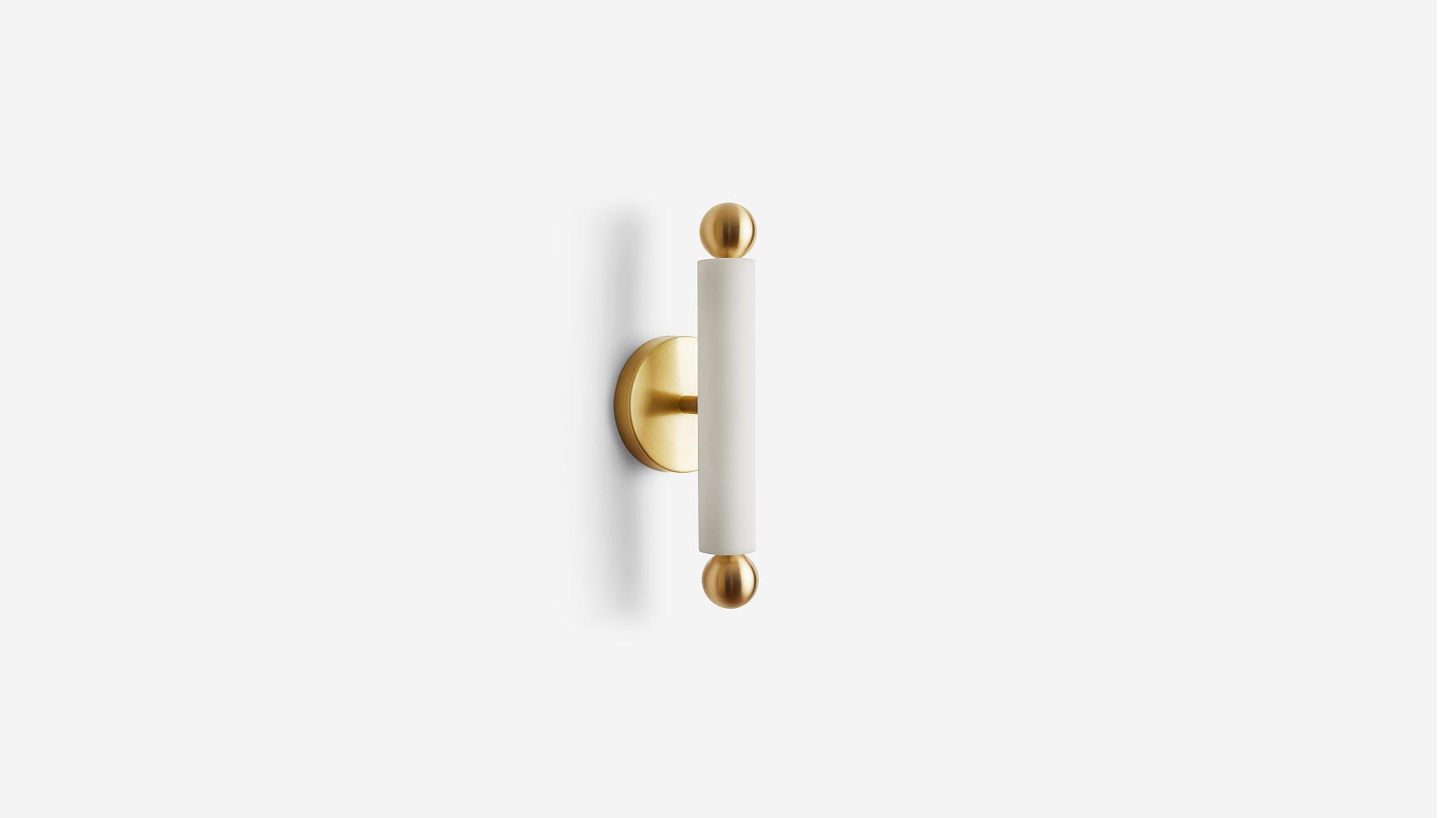 TUBE SCONCE SMALL is both intimately scaled and luminously impactful. With a bold yet compact beam of light this fixture is well suited to small and large spaces alike. ADA compliant. UL Listed. Damp Rated.