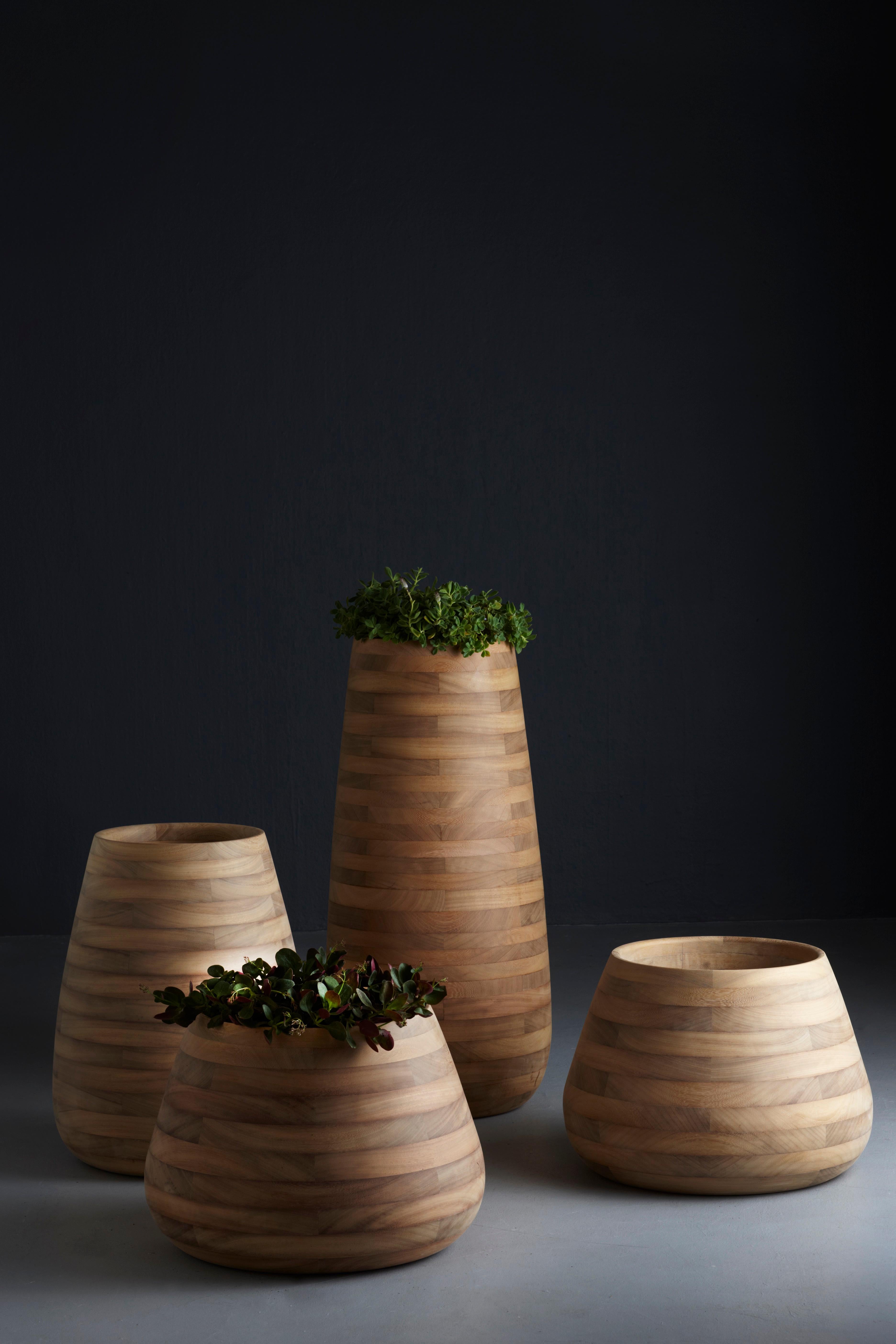 Jardinera Mediana de Madera Natural Tuber de Indigenus en venta 1
