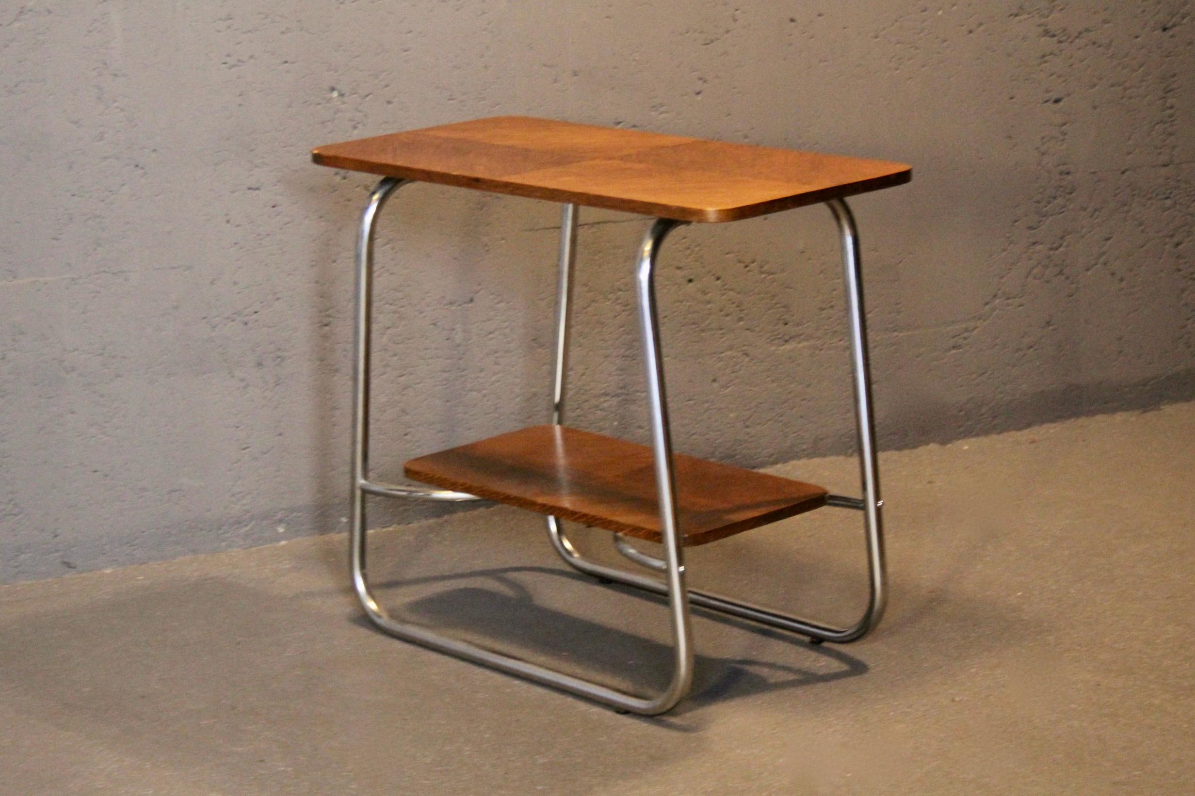 Table à thé en tube et Wood Wood en vente 1