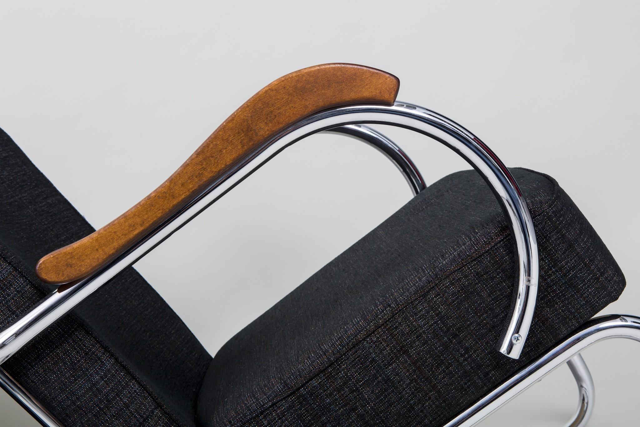 Tubular Armchair by Kovona, New Upholstery, Chrome in Perfect Condition, 1960s In Good Condition For Sale In Horomerice, CZ