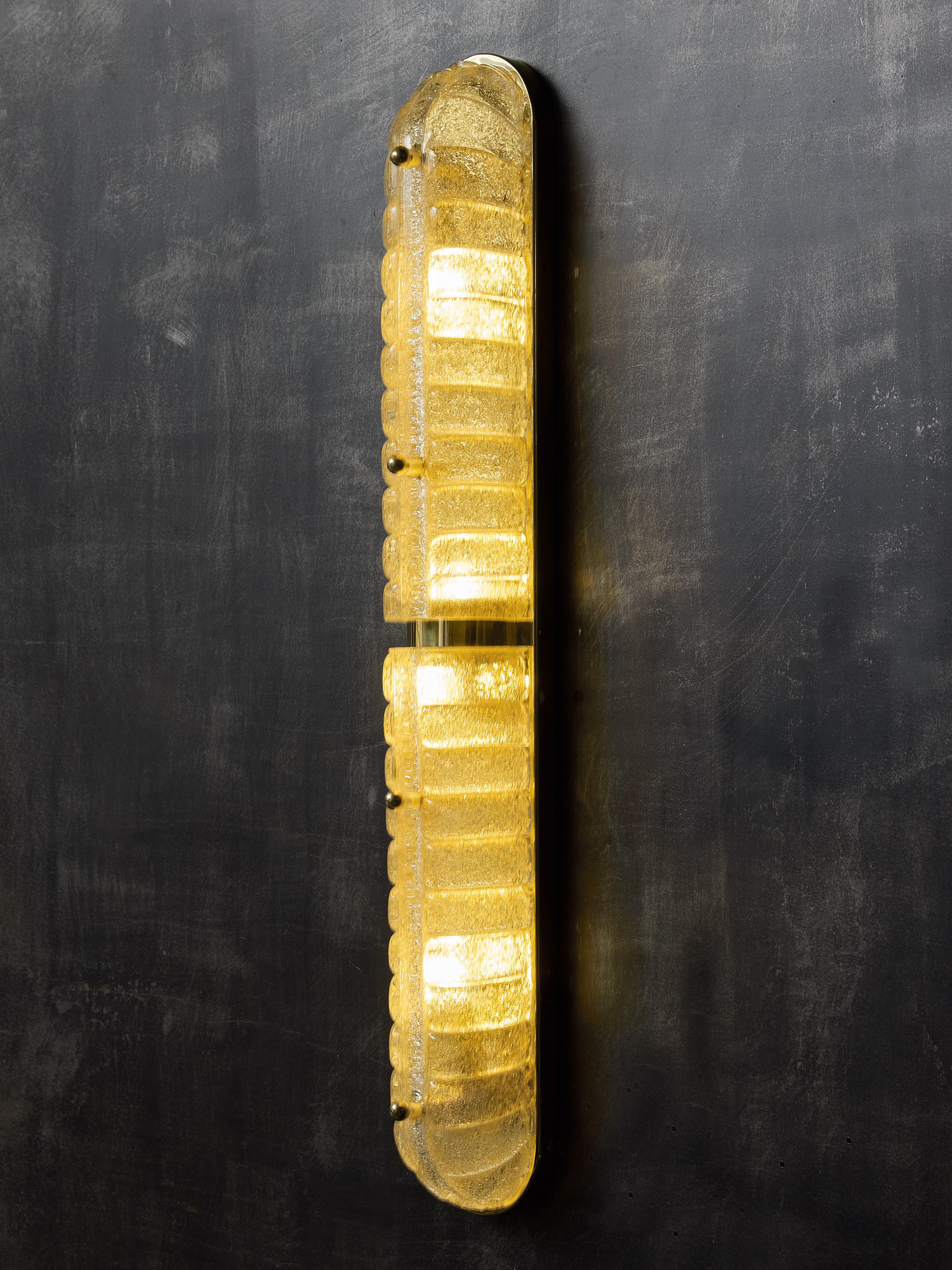 Apliques de latón tubular y cristal de Murano en Nuevo estado para la venta en Saint-Ouen, IDF