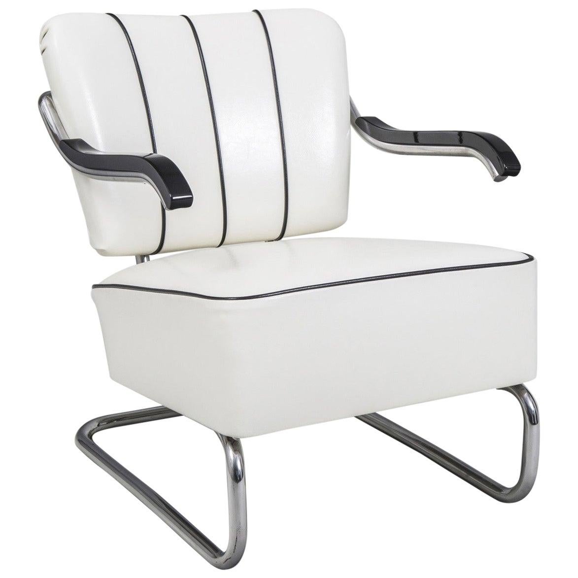 Fauteuil cantilever tubulaire chromé Chrom de Mcke-Melder, cuir blanc, nouveau tissu d'ameublement