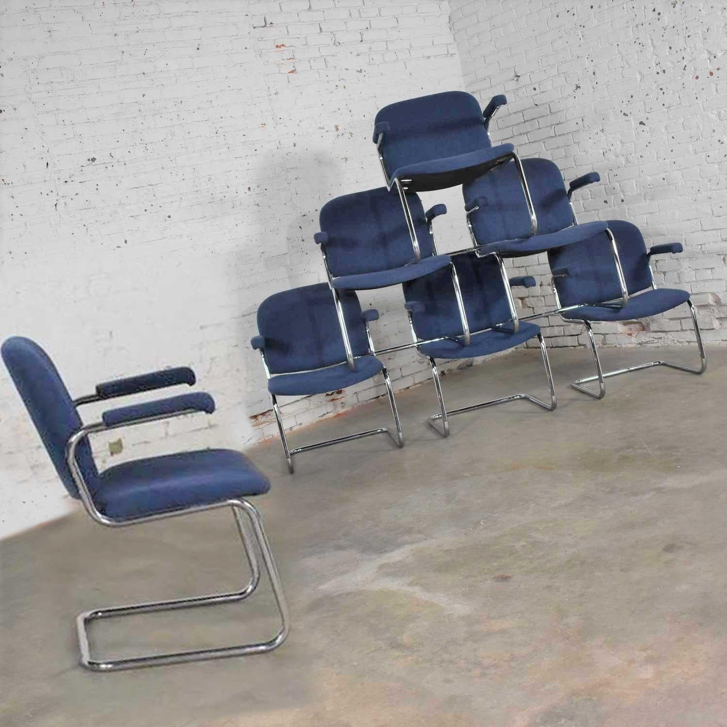 Tubular Chrome and Blue Fabric Cantilever Lounge Chair with Arms Set of 7 In Good Condition For Sale In Topeka, KS
