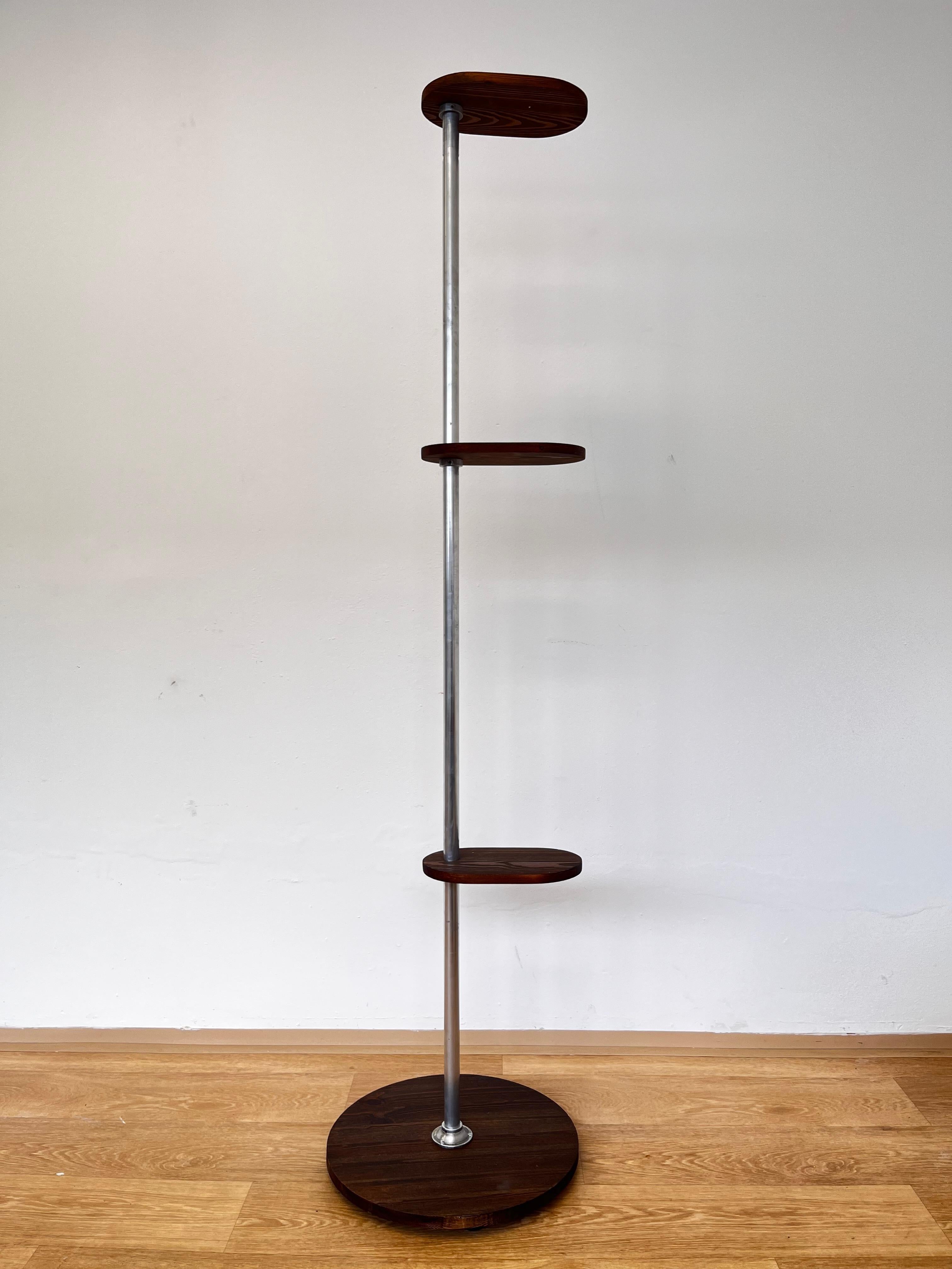 Aluminium Porte-fleurs tubulaire chromé Bauhaus - années 1940 en vente