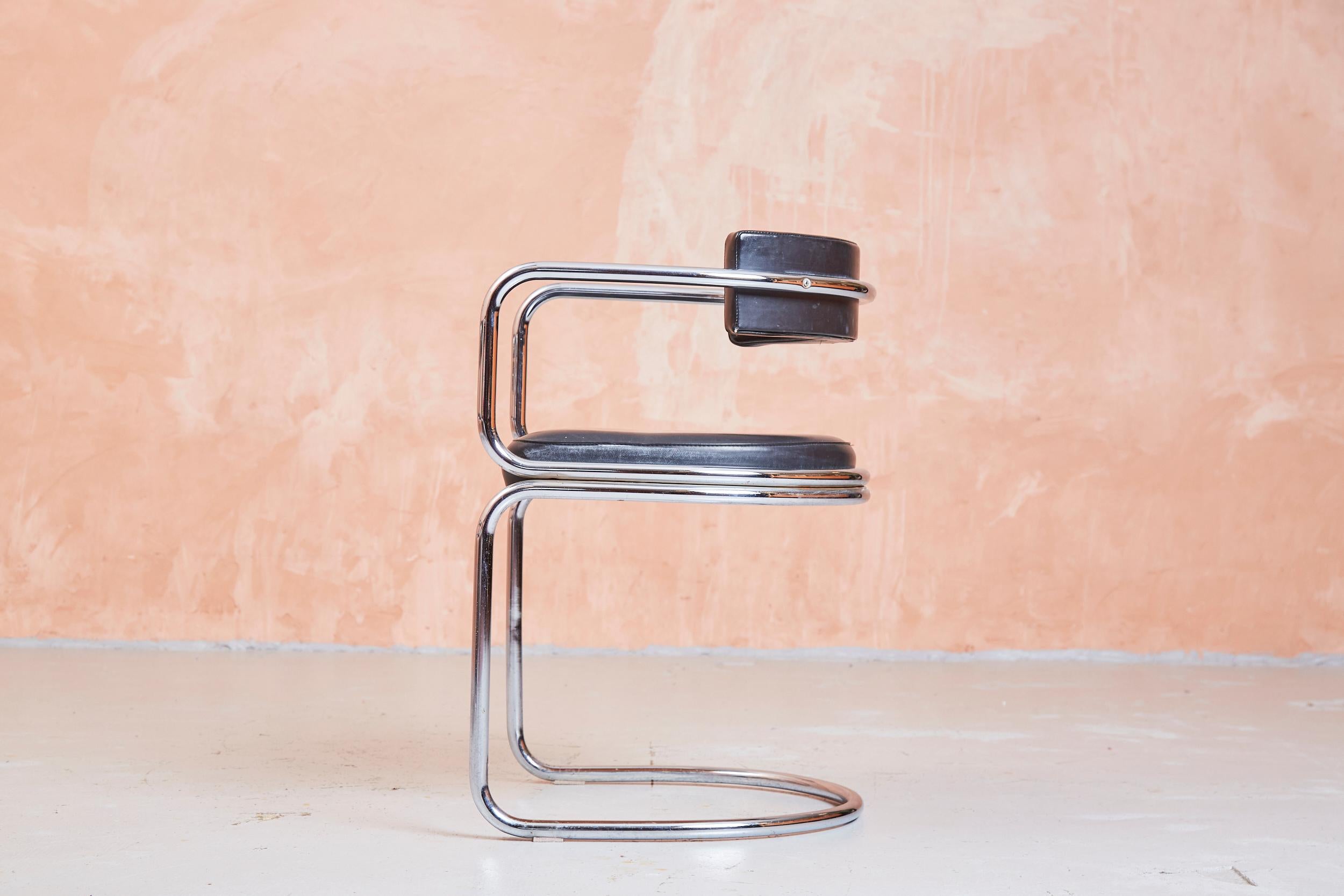 Tubular Chrome Cantilever Chairs With Black Leather, Zougoise Victoria, 1970s 4
