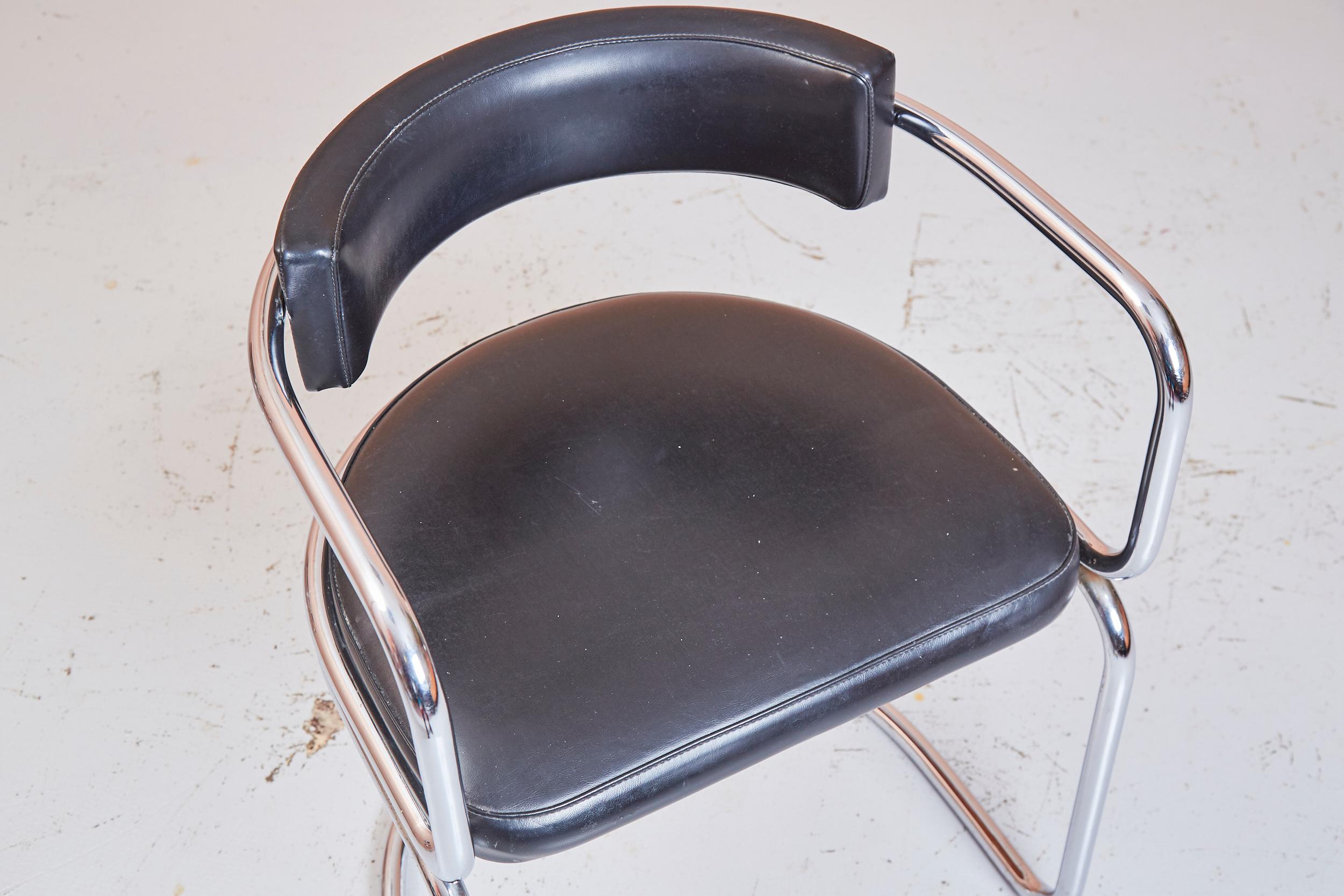 Tubular Chrome Cantilever Chairs With Black Leather, Zougoise Victoria, 1970s 6