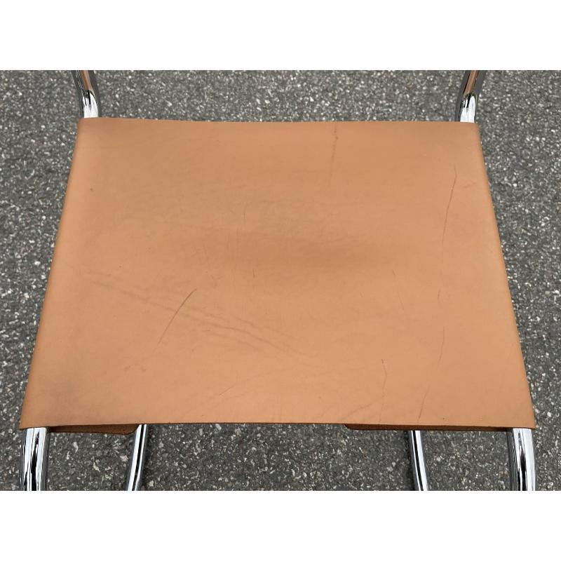 Sillón tubular de cromo y cuero MR20 de Ludwig Mies van der Rohe, Italia, años 80 en venta 5
