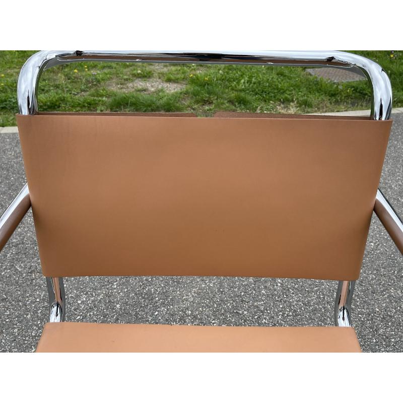 Sillón tubular de cromo y cuero MR20 de Ludwig Mies van der Rohe, Italia, años 80 en venta 1