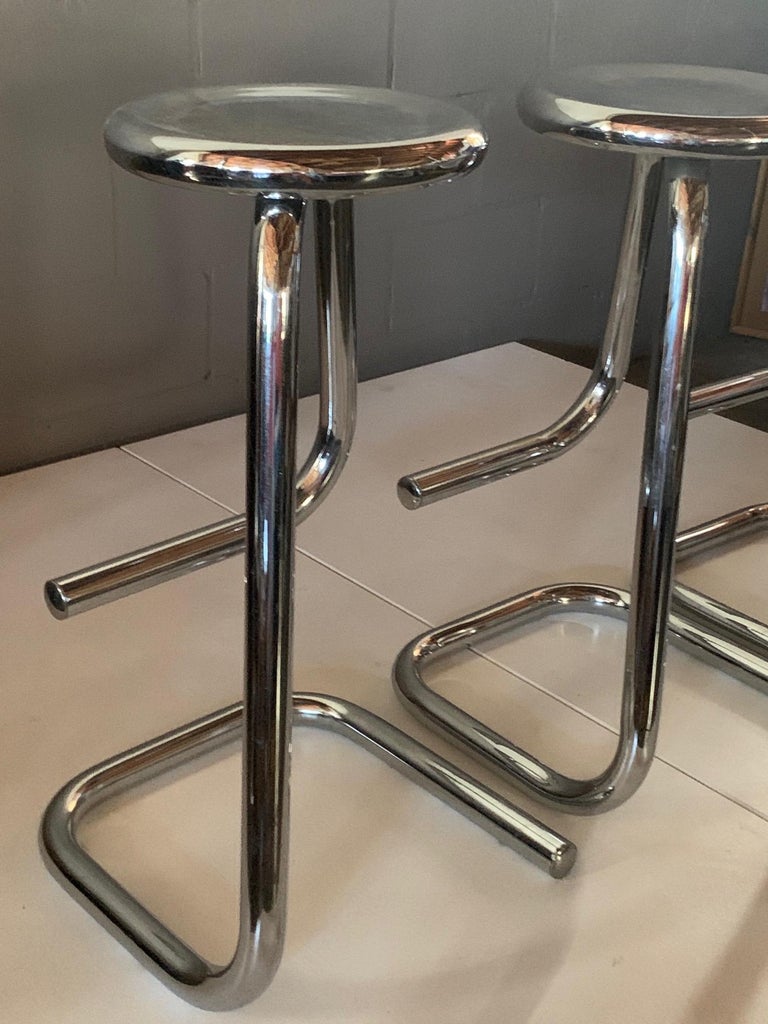 Tubular Chrome Steel Bar Stools K700 at 1stDibs tubular bar