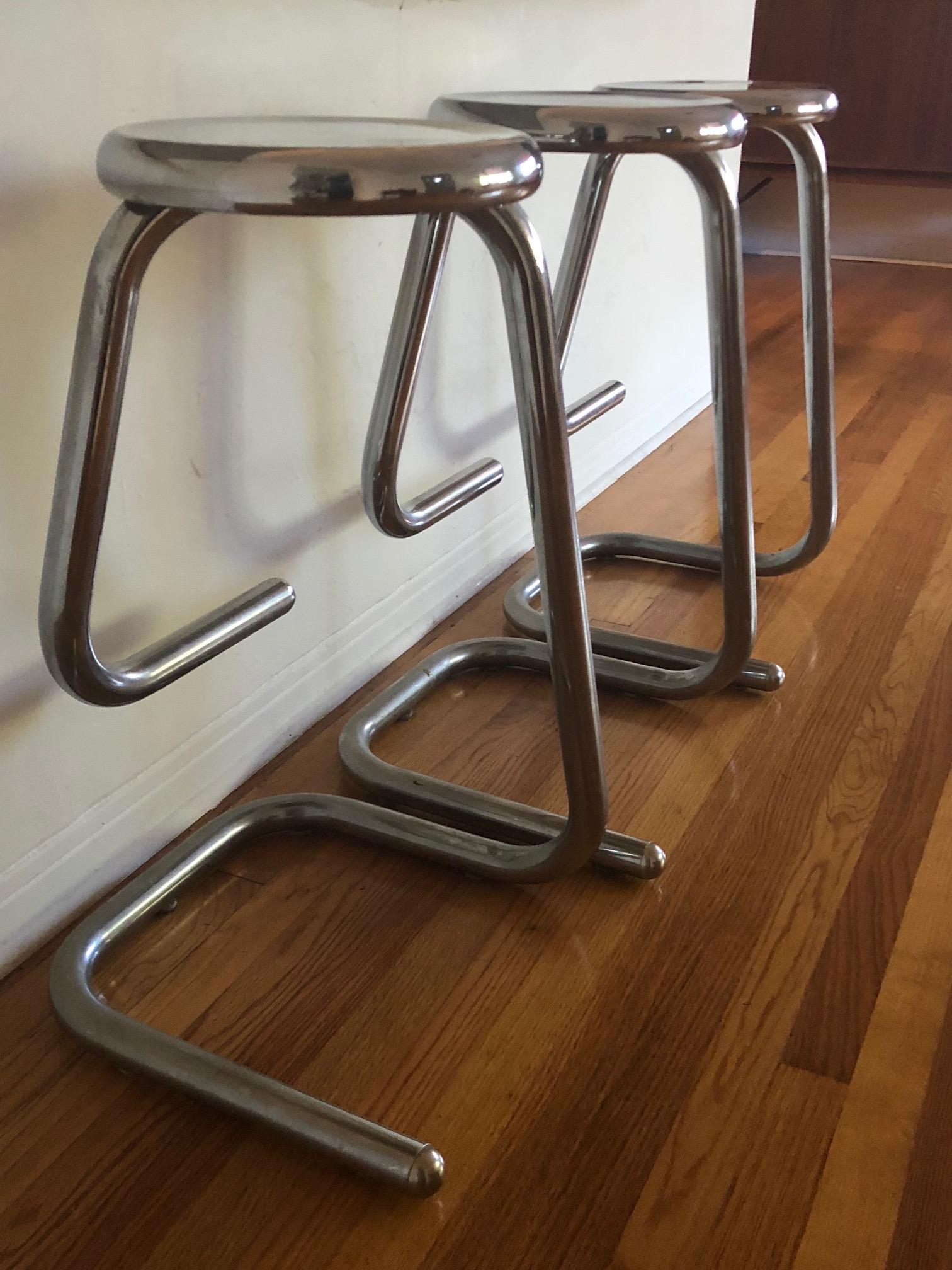 Canadian Tubular Chrome Steel Bar Stools K700 Kinetics