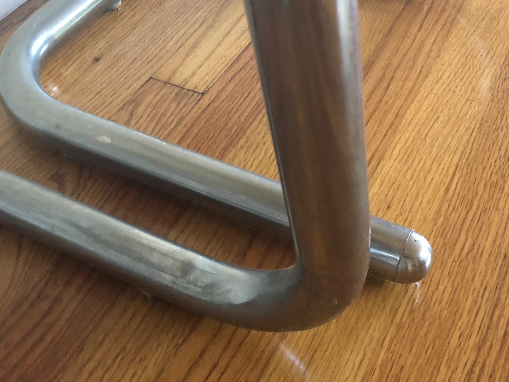 Tubular Chrome Steel Bar Stools K700 Kinetics 1