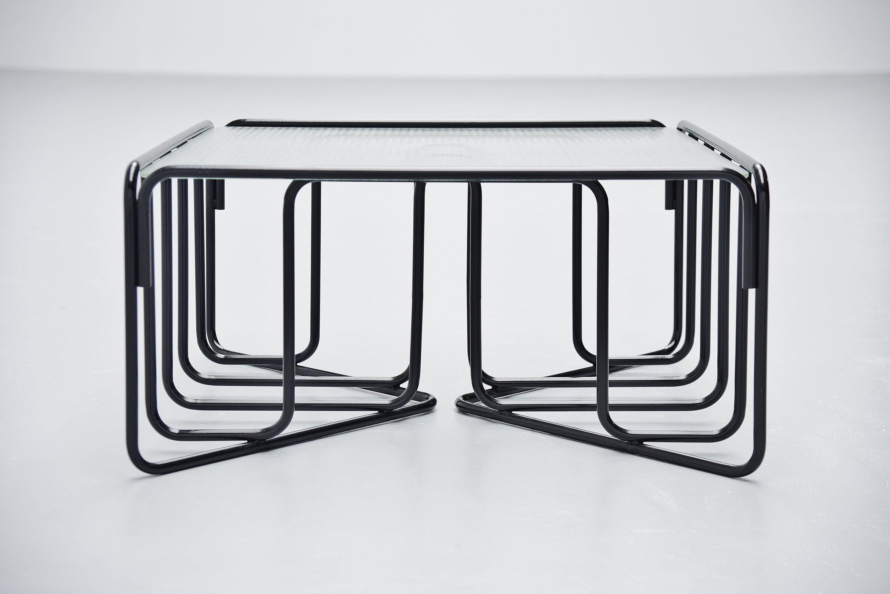 Tubular Coffee Table Reinforced Glass, Holland, 1950 In Good Condition In Roosendaal, Noord Brabant