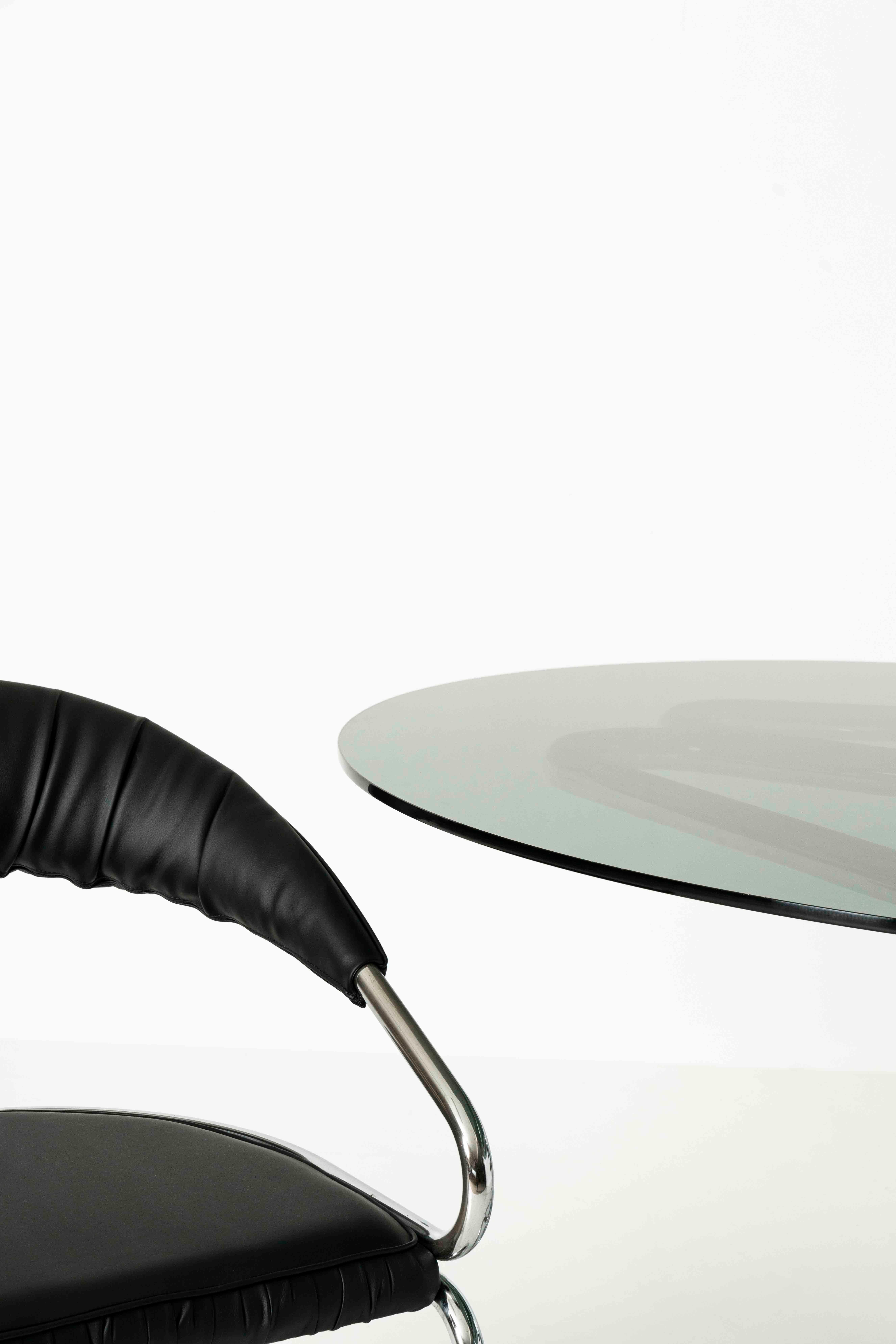 Tubular Dining Room Table in Chrome and Smoked Glass by Giotto Stoppino, 1970s For Sale 4