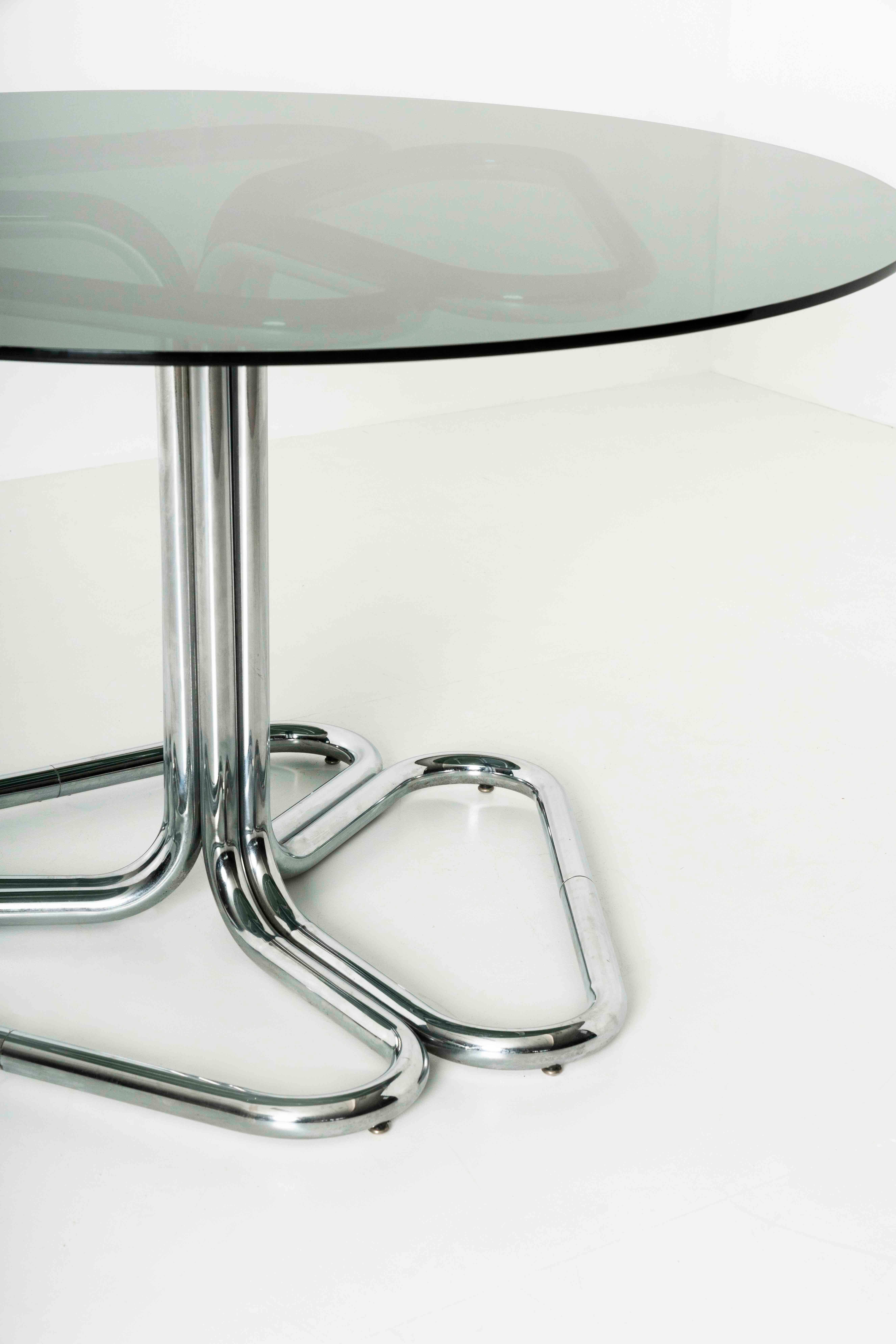 Tubular Dining Room Table in Chrome and Smoked Glass by Giotto Stoppino, 1970s In Good Condition For Sale In Hellouw, NL